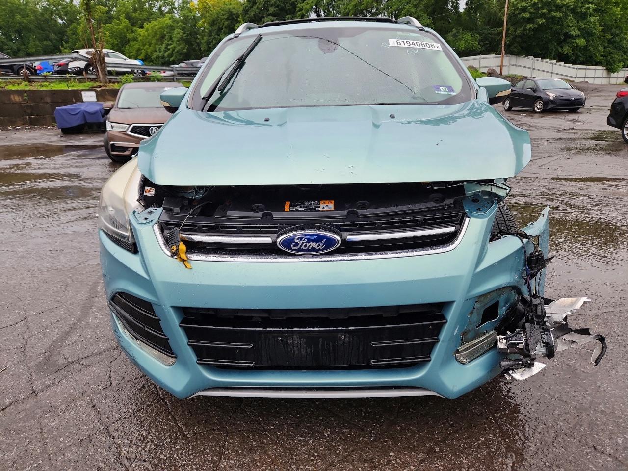 2013 Ford Escape Titanium Turquoise vin: 1FMCU9J95DUC32266