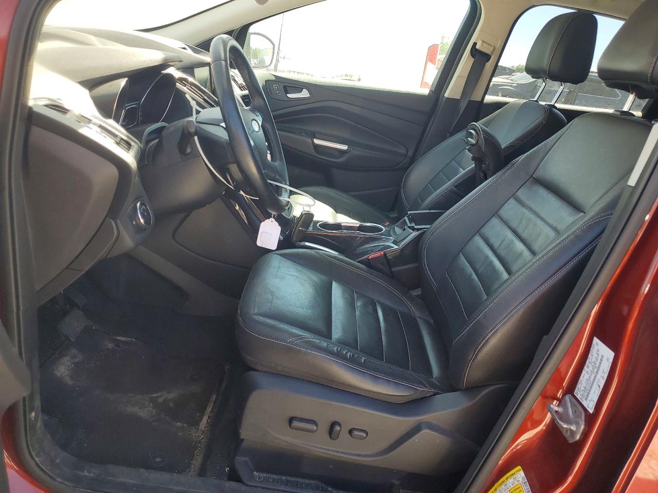 2014 Ford Escape Titanium Burgundy vin: 1FMCU9J95EUB28023