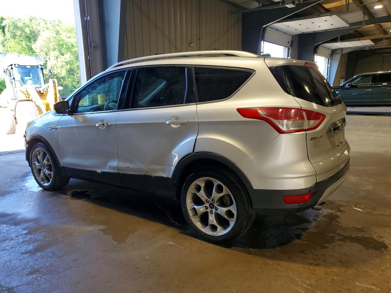 2014 Ford Escape Titanium Silver vin: 1FMCU9J95EUE09500
