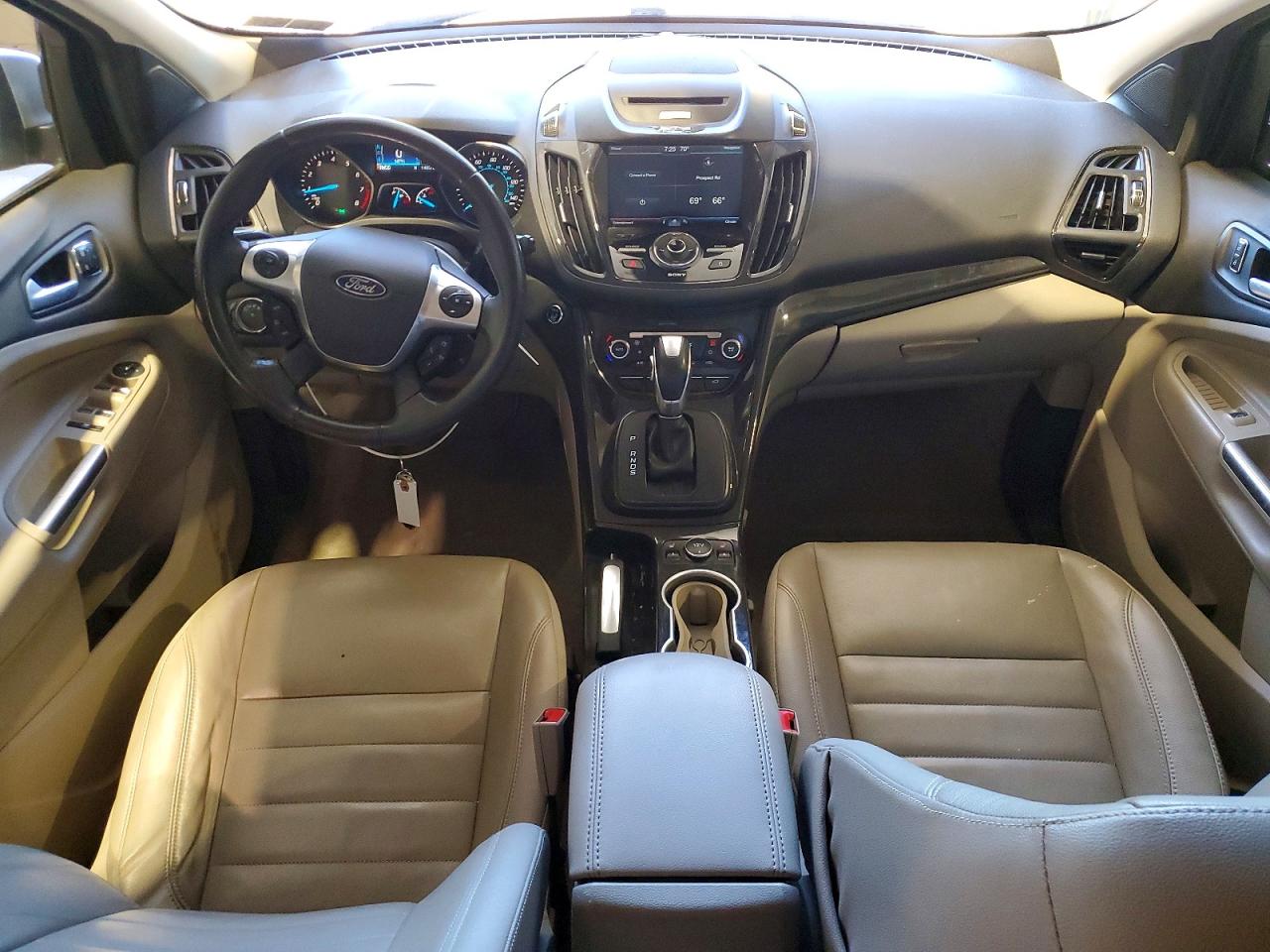 2014 Ford Escape Titanium Silver vin: 1FMCU9J95EUE09500