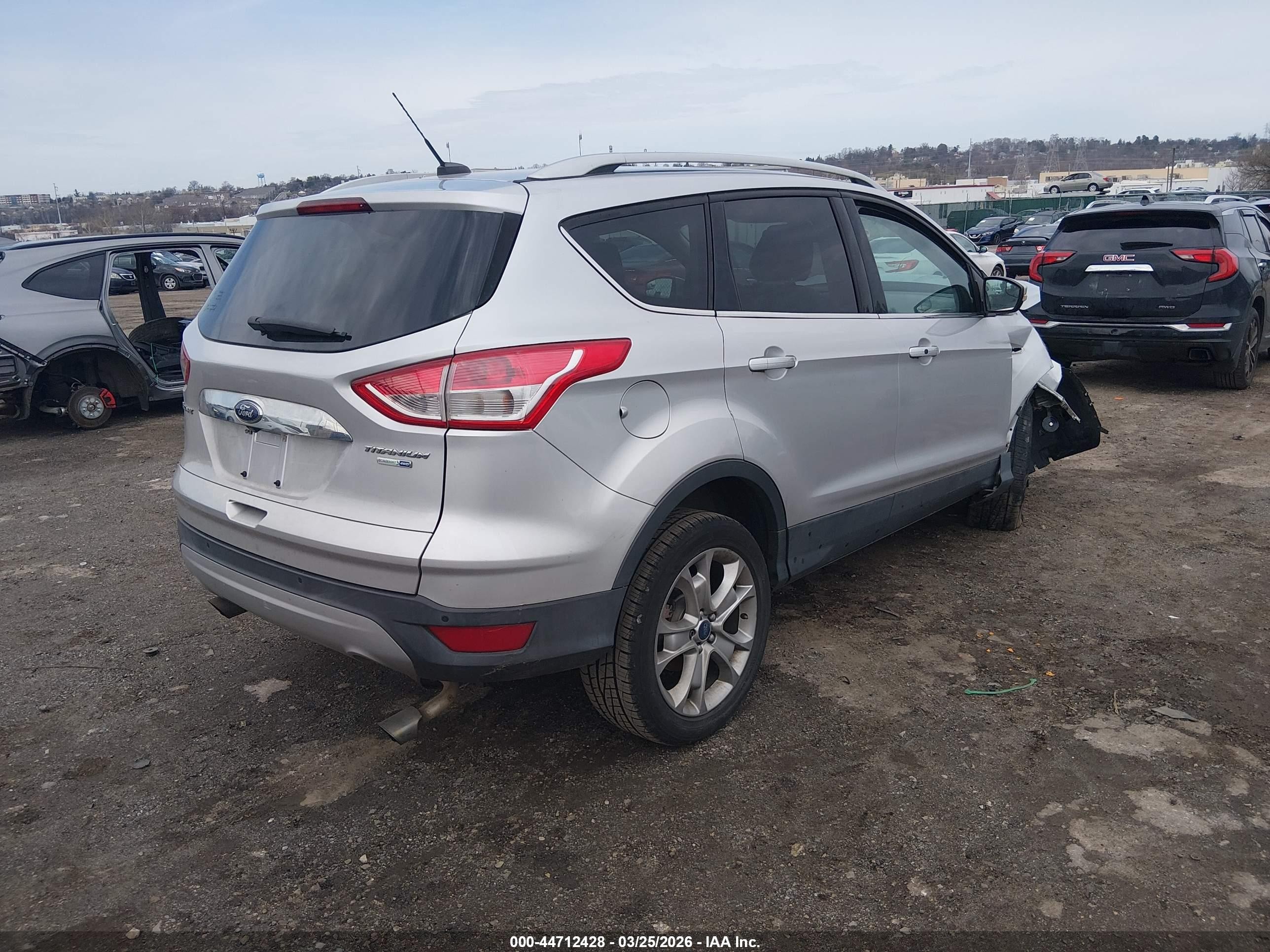 2014 Ford Escape Titanium Silver vin: 1FMCU9J95EUE19945
