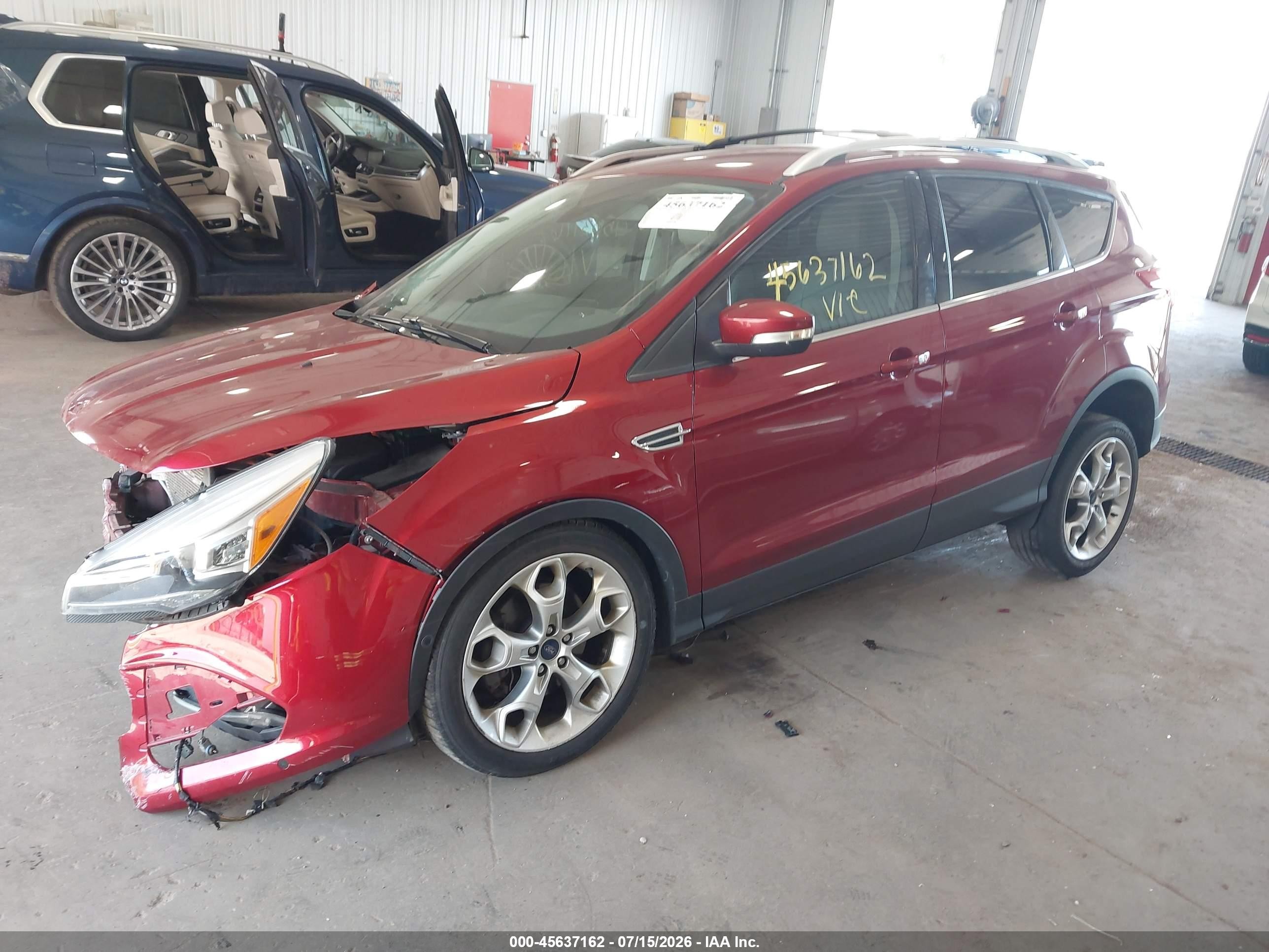 2015 Ford Escape Titanium Red vin: 1FMCU9J95FUA17960