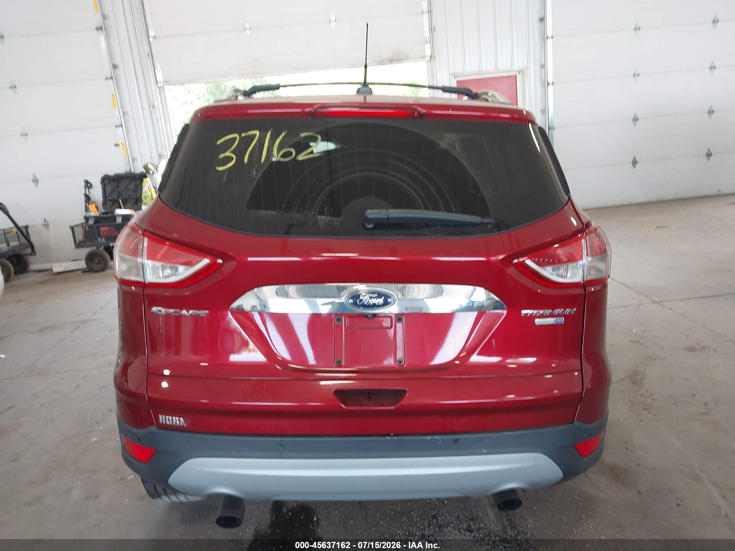 2015 Ford Escape Titanium Red vin: 1FMCU9J95FUA17960