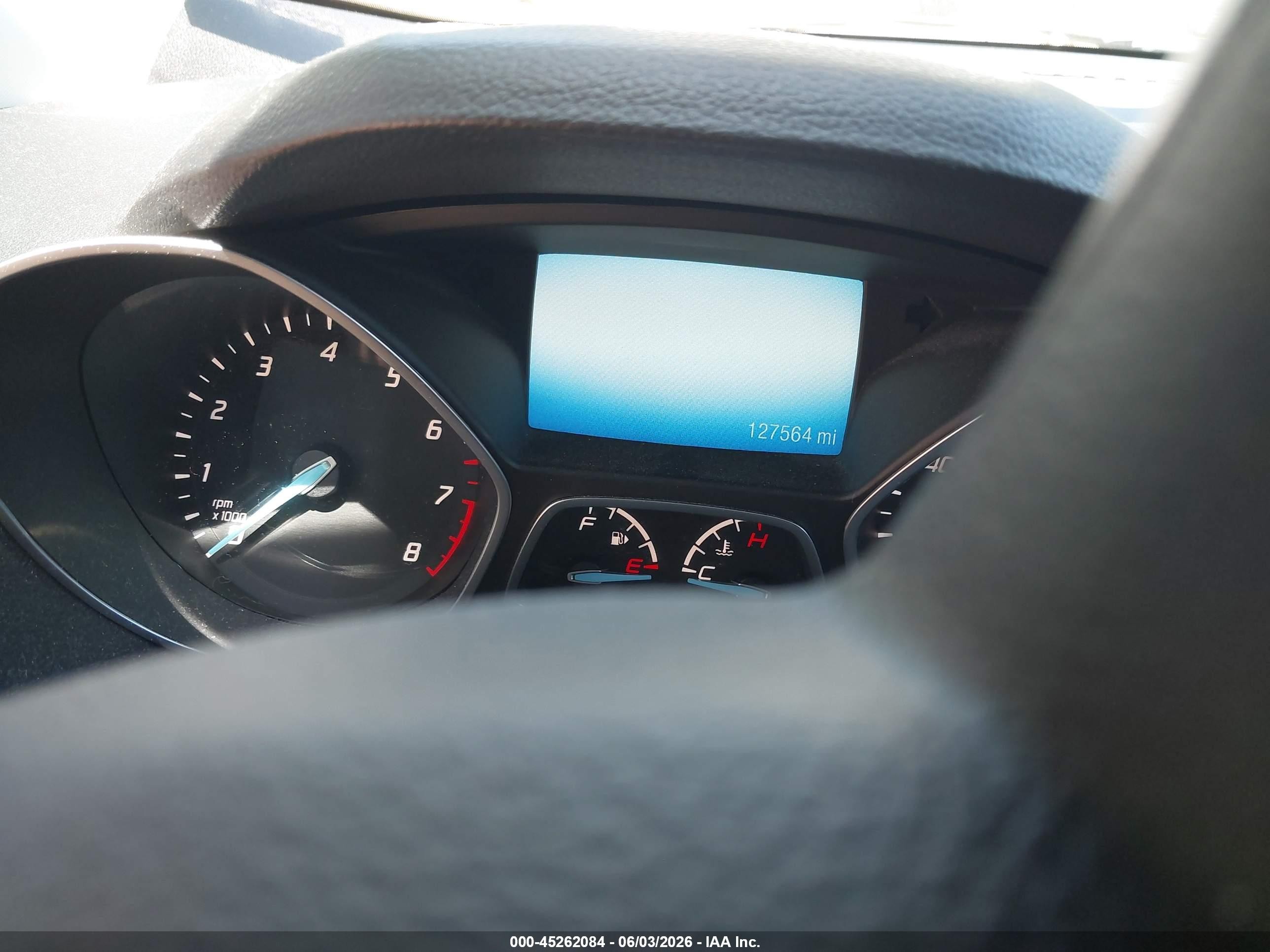 2015 Ford Escape Titanium Серебряный vin: 1FMCU9J95FUB28587