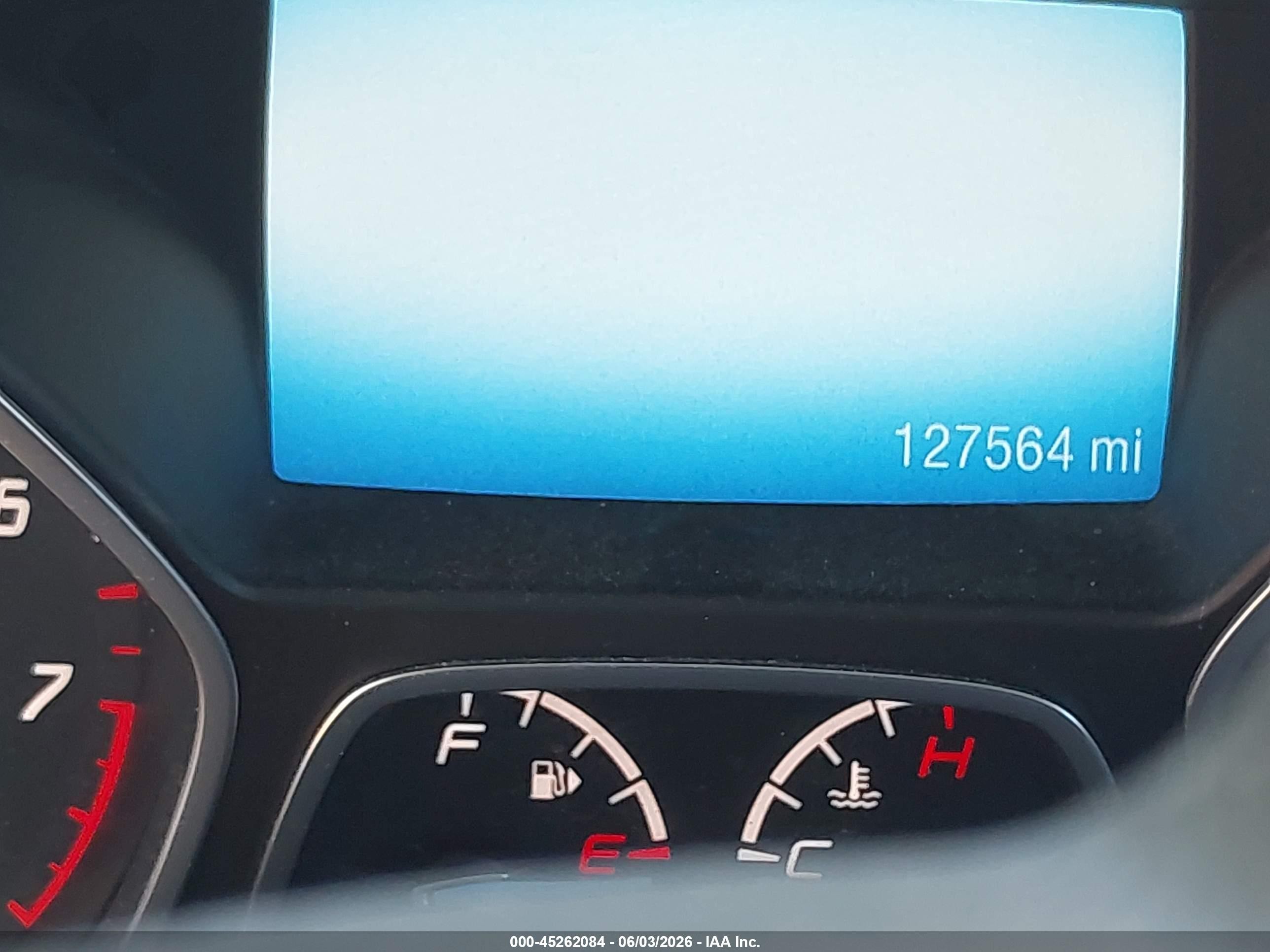 2015 Ford Escape Titanium Серебряный vin: 1FMCU9J95FUB28587