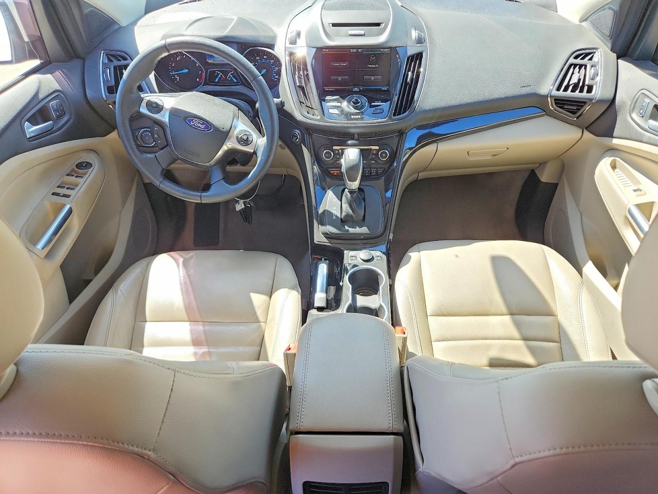 2015 Ford Escape Titanium White vin: 1FMCU9J95FUB63582