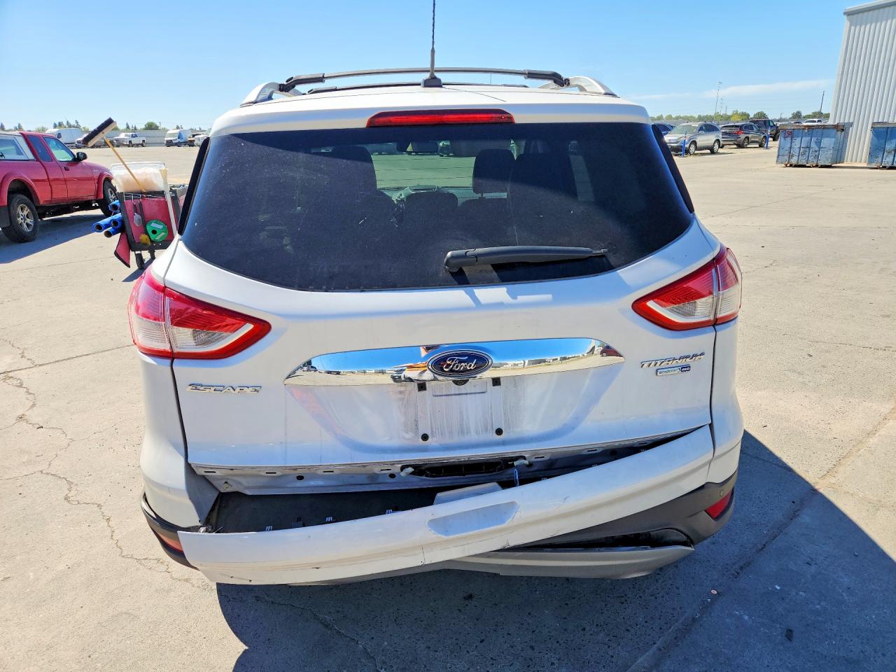 2015 Ford Escape Titanium White vin: 1FMCU9J95FUB63582