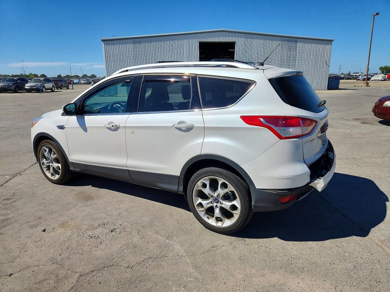 2015 Ford Escape Titanium White vin: 1FMCU9J95FUB63582