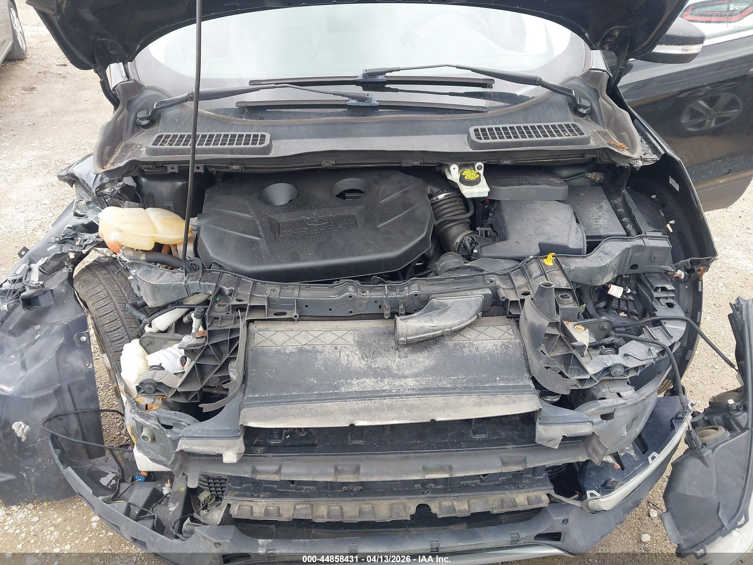 2015 Ford Escape Titanium Black vin: 1FMCU9J95FUB69575