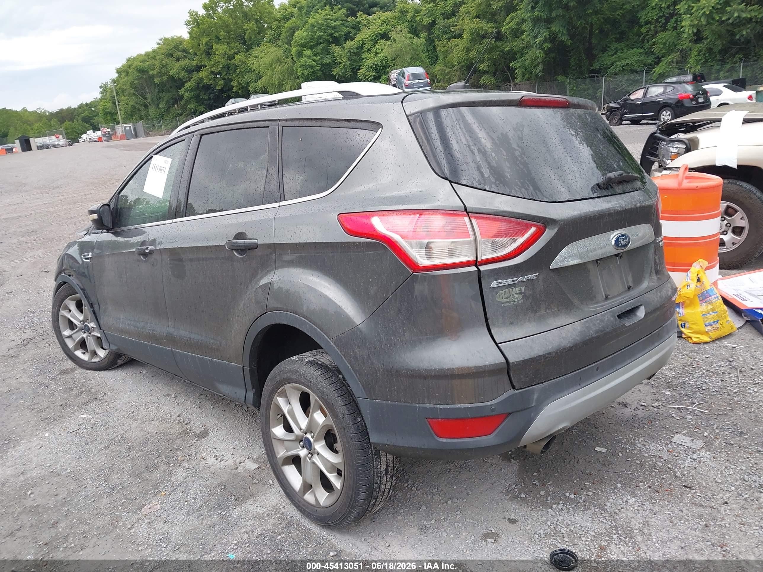 2015 Ford Escape Titanium Gray vin: 1FMCU9J95FUC82457