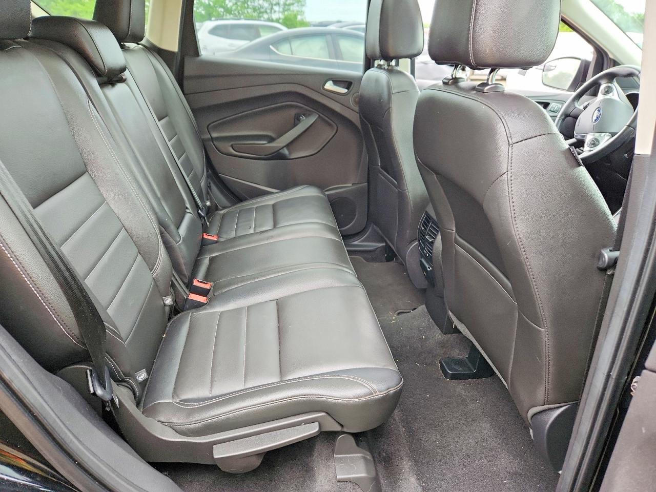 2016 Ford Escape Titanium Black vin: 1FMCU9J95GUB10737
