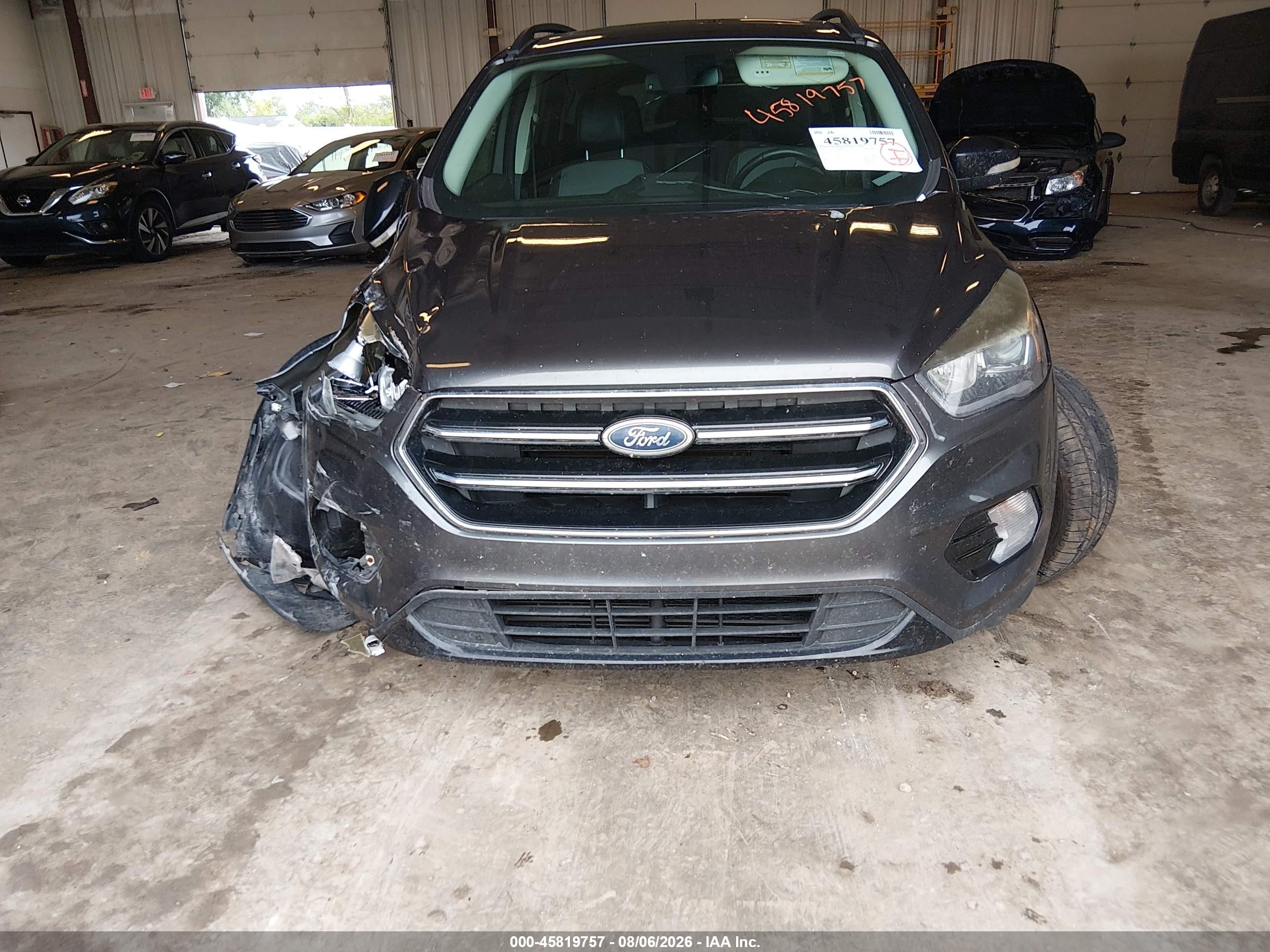 2017 Ford Escape Titanium Gray vin: 1FMCU9J95HUE70477