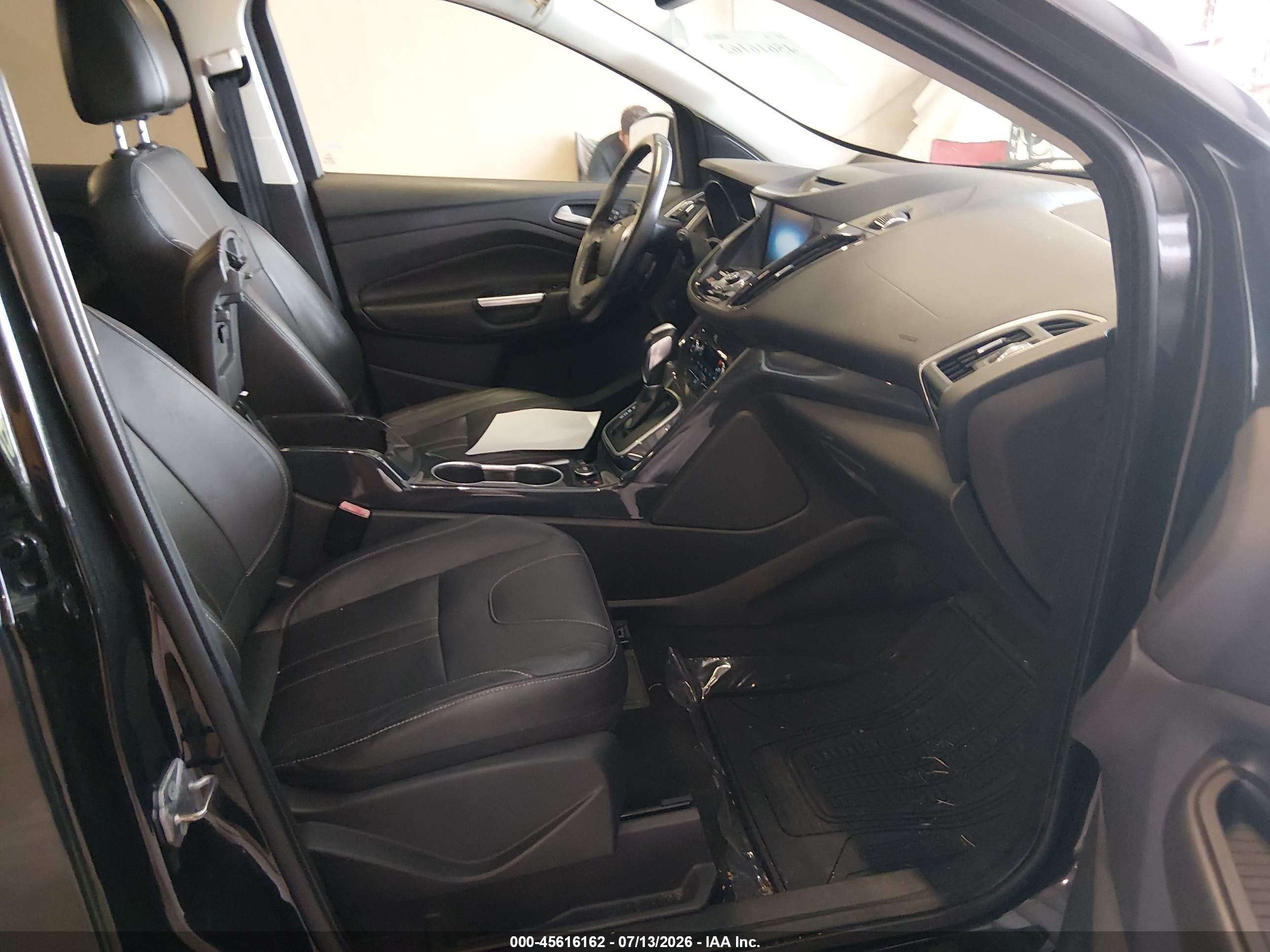 2013 Ford Escape Titanium Black vin: 1FMCU9J96DUA04129