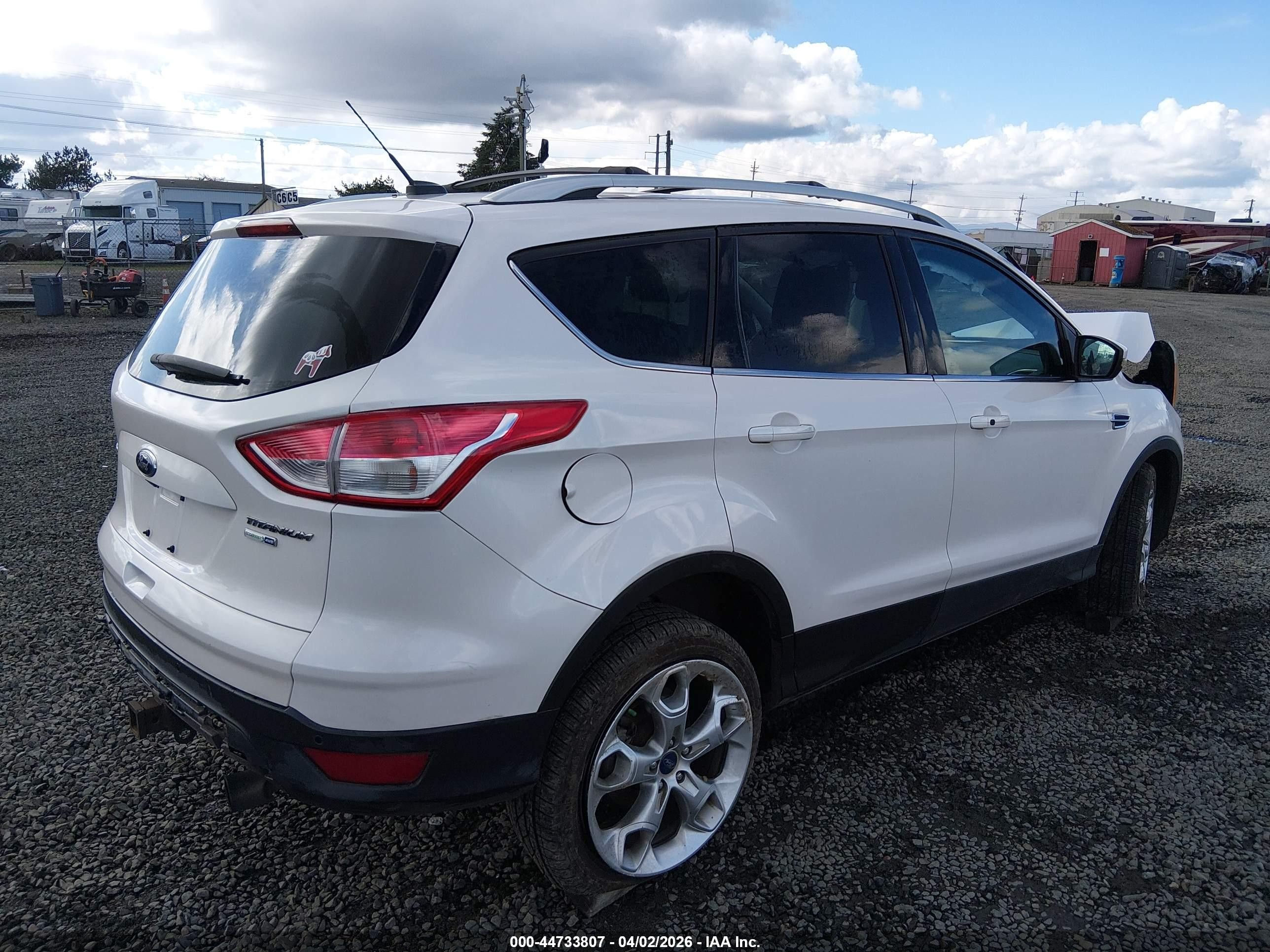 2013 Ford Escape Titanium White vin: 1FMCU9J96DUC16464