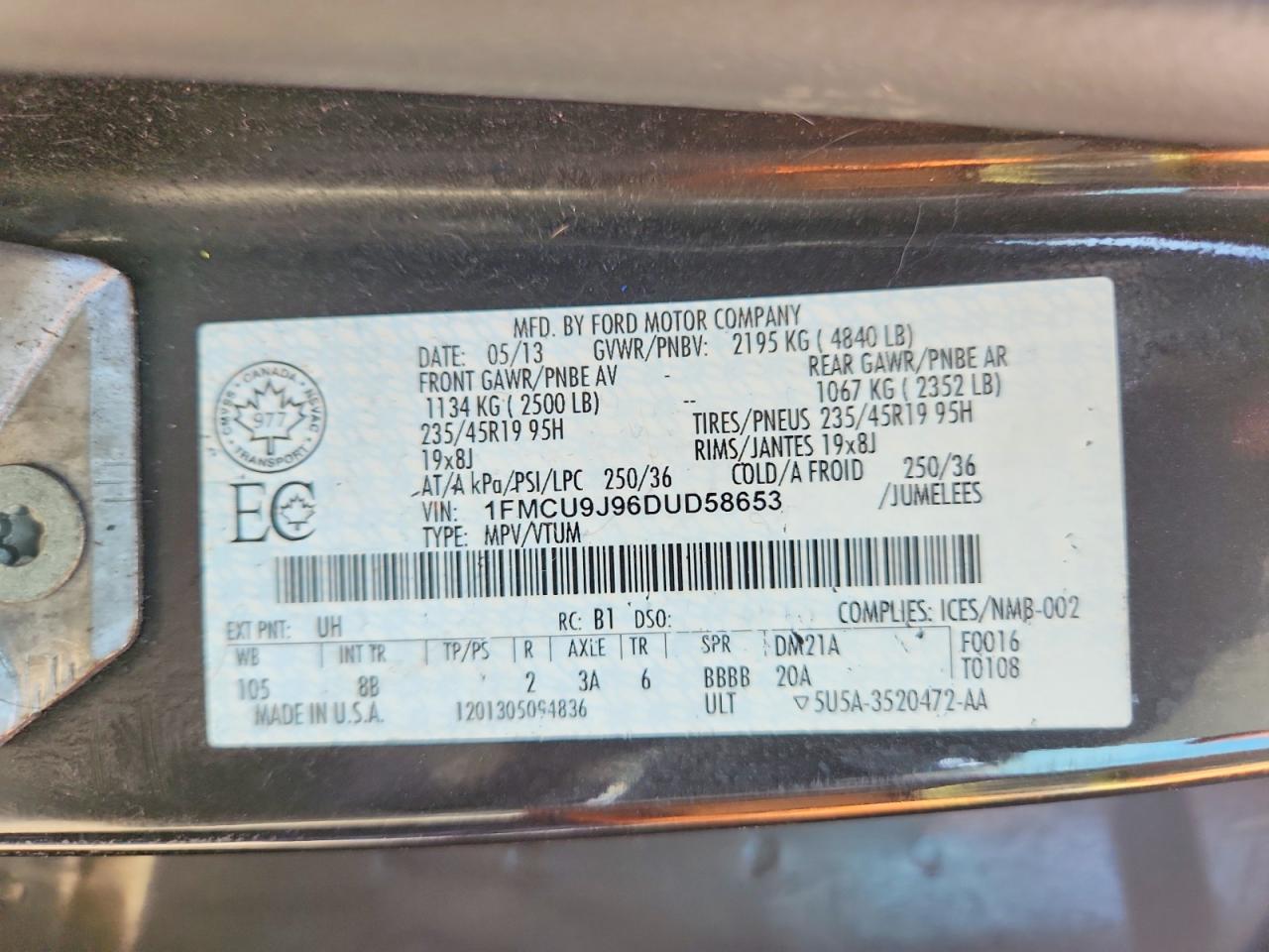 2013 Ford Escape Titanium Черный vin: 1FMCU9J96DUD58653