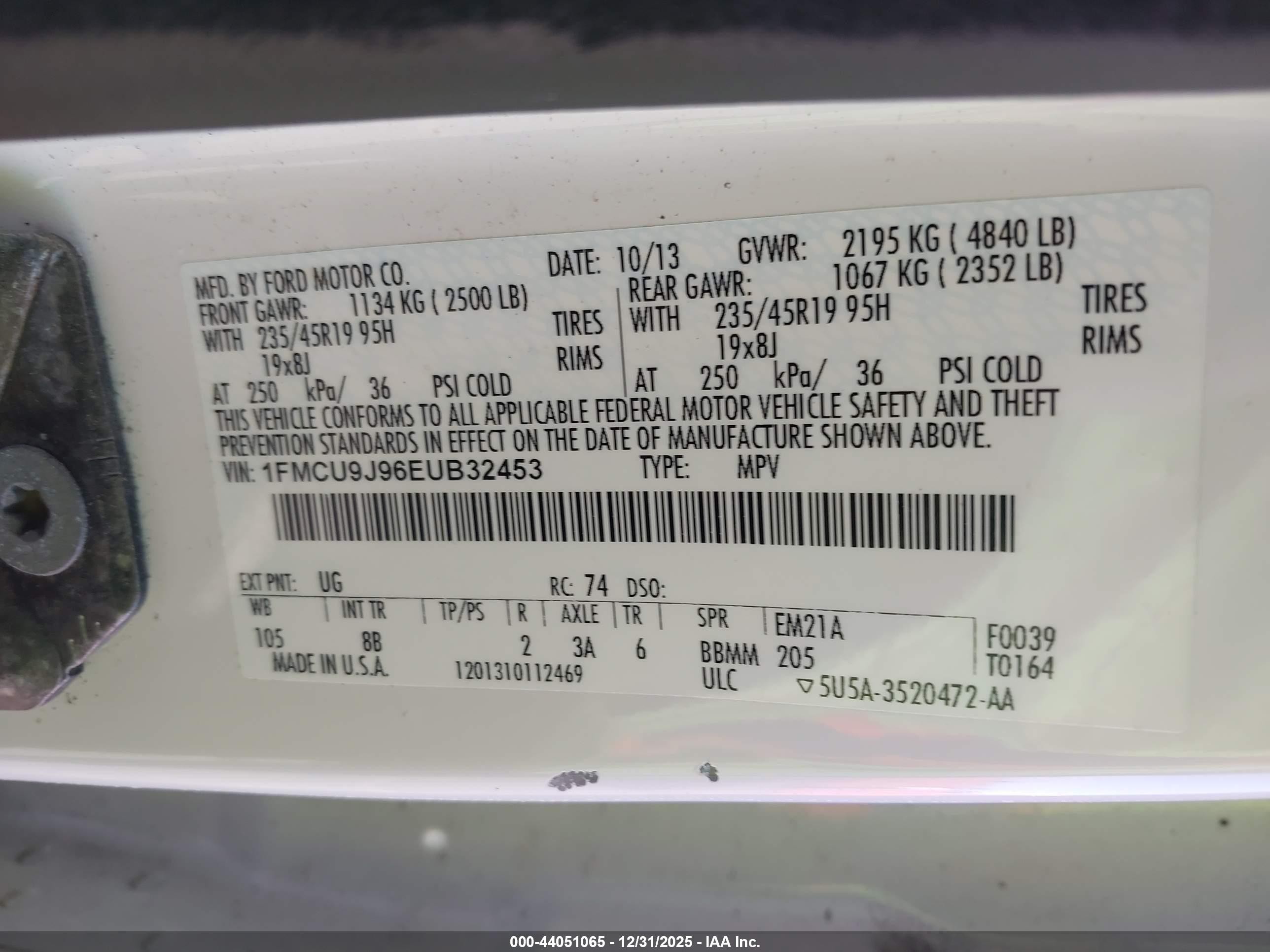 2014 Ford Escape Titanium White vin: 1FMCU9J96EUB32453