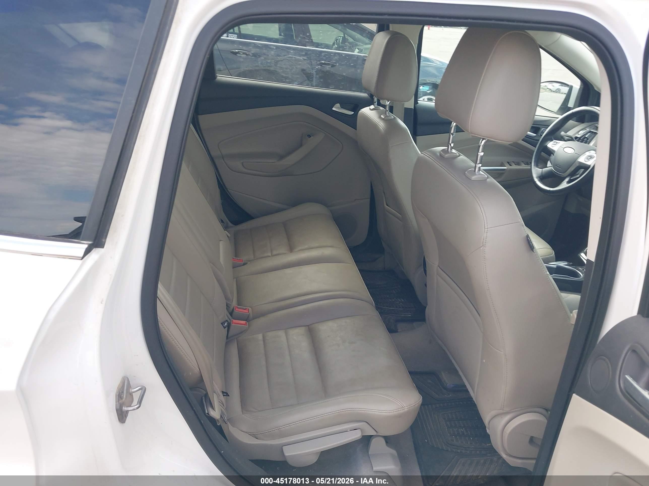 2014 Ford Escape Titanium White vin: 1FMCU9J96EUB99019