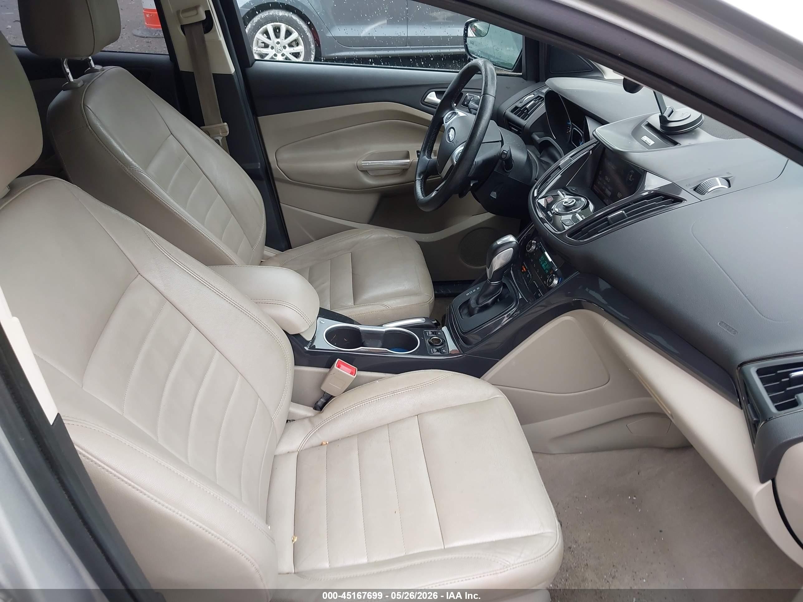 2014 Ford Escape Titanium Серебряный vin: 1FMCU9J96EUC86628