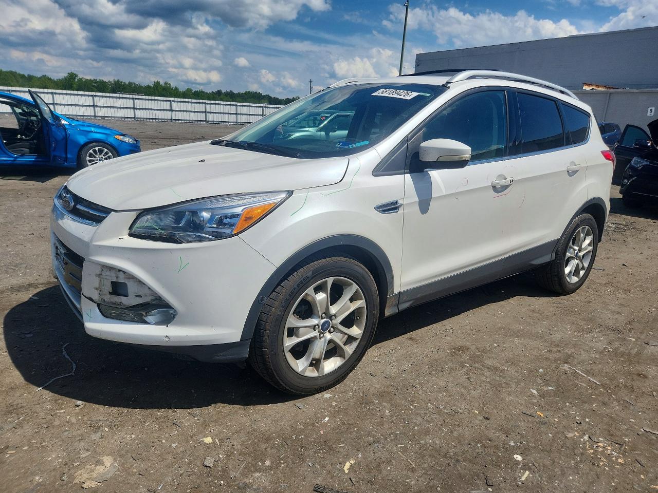 2015 Ford Escape Titanium White vin: 1FMCU9J96FUA49364