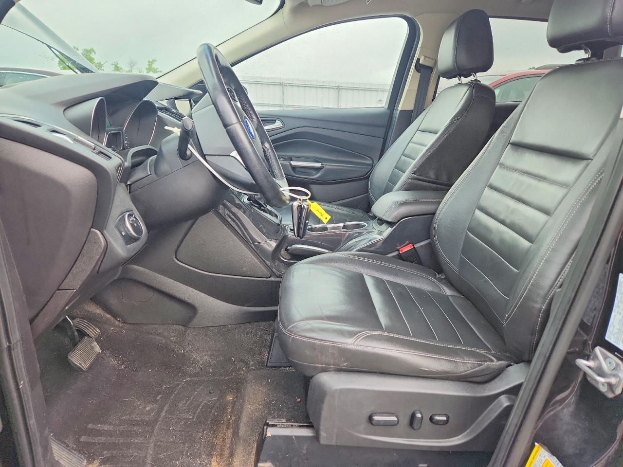 2015 Ford Escape Titanium Черный vin: 1FMCU9J96FUB01088