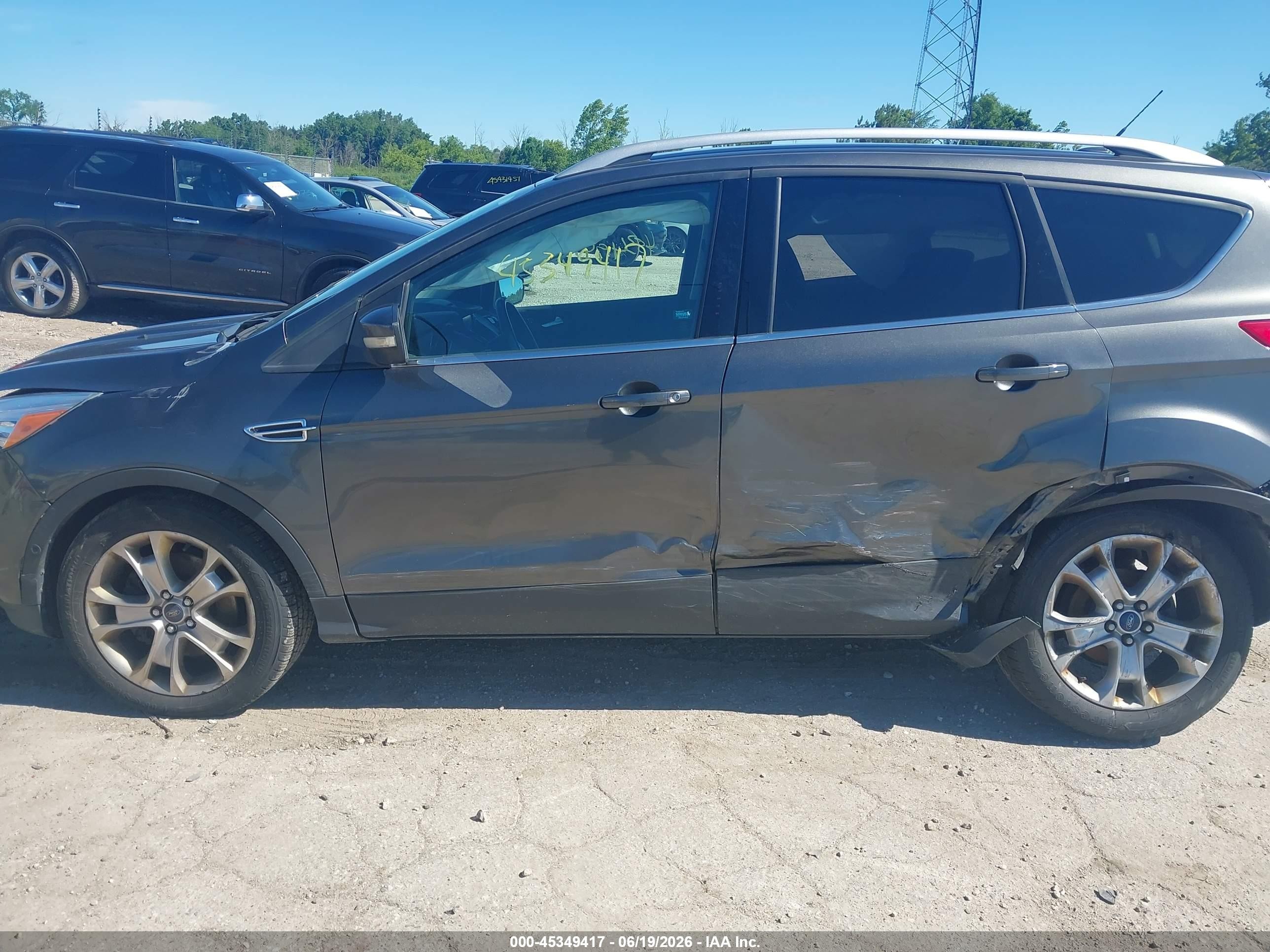 2015 Ford Escape Titanium Gray vin: 1FMCU9J96FUC57518