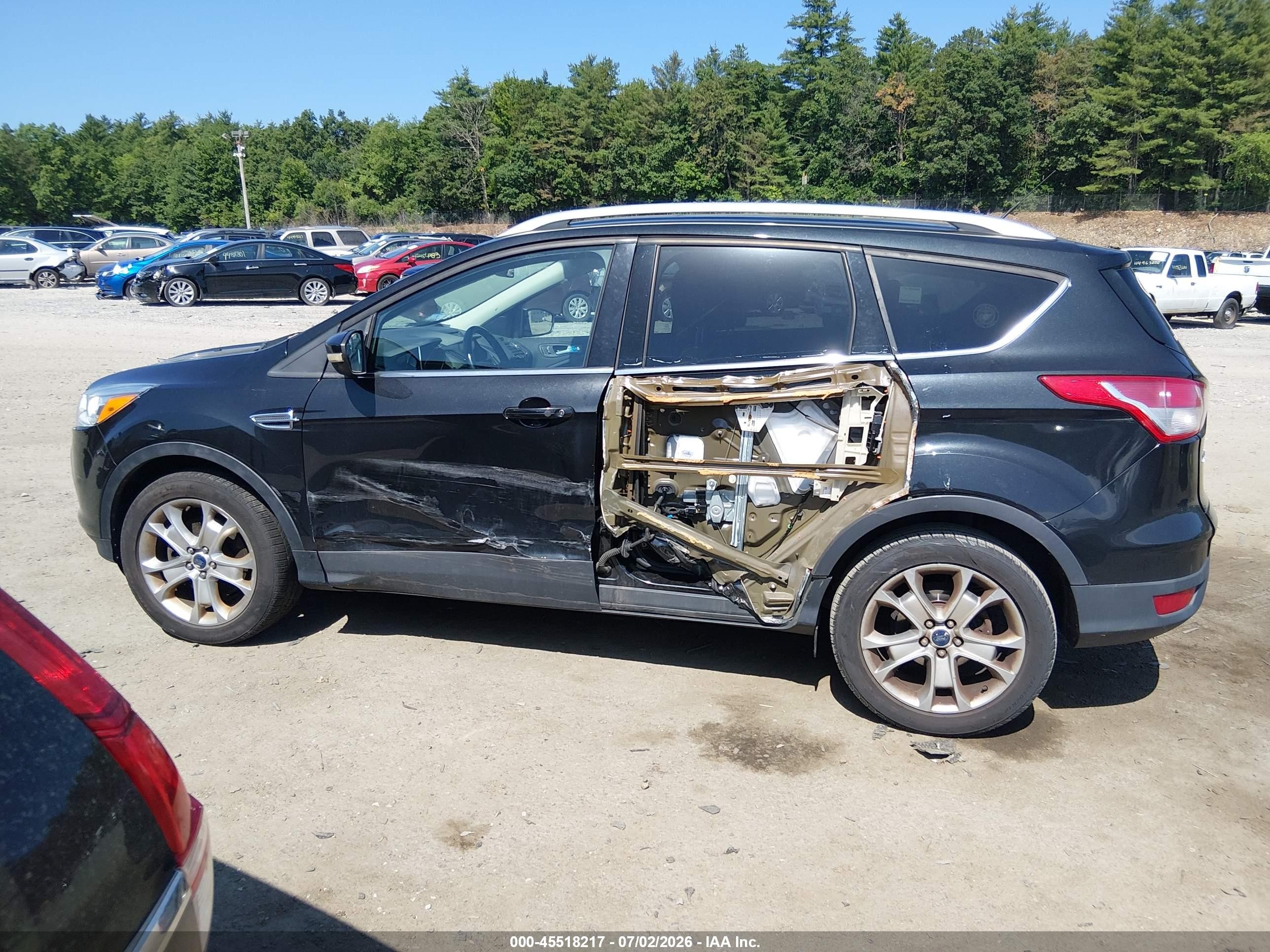2015 Ford Escape Titanium Black vin: 1FMCU9J96FUC84363