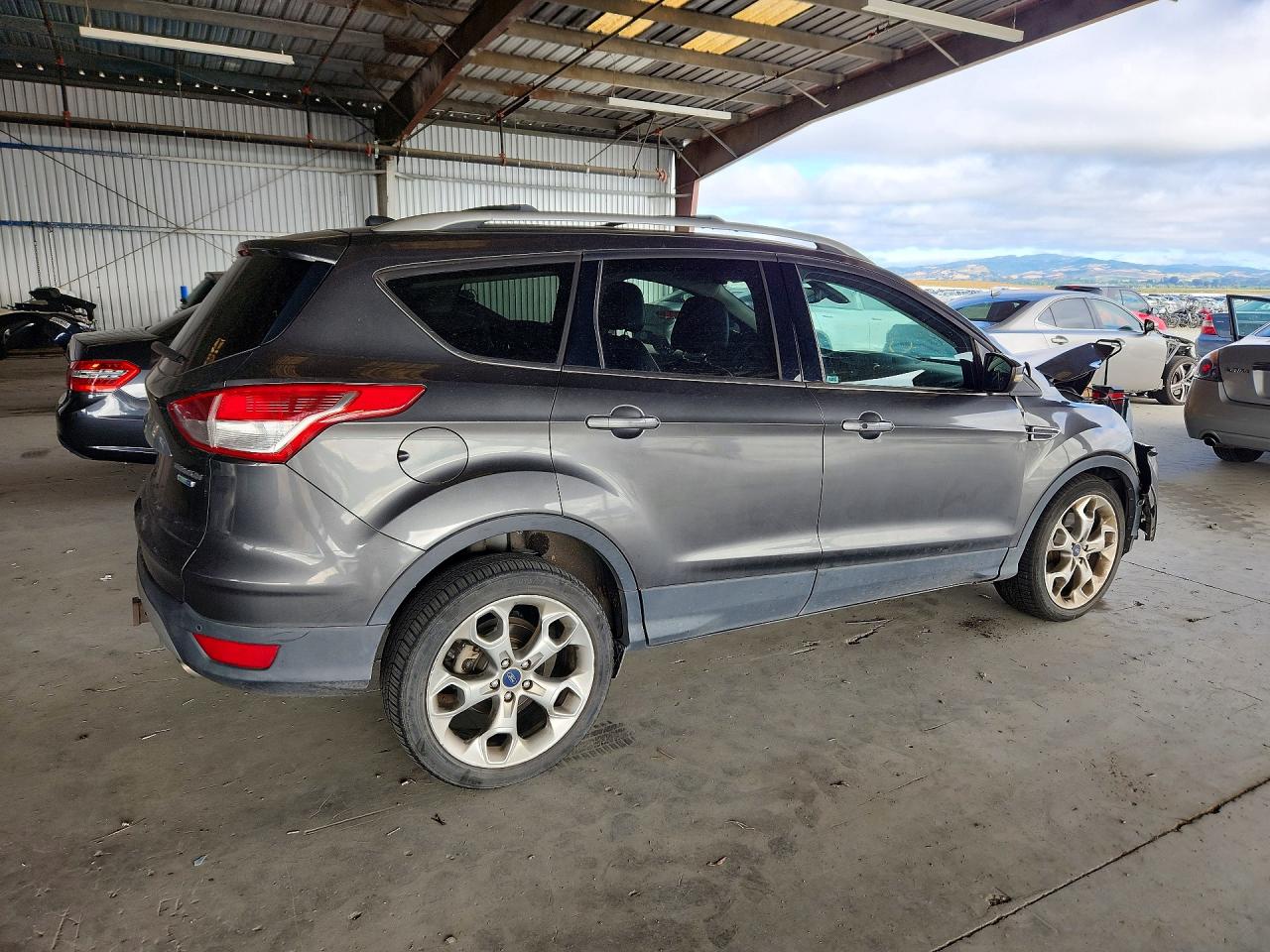 2015 Ford Escape Titanium Gray vin: 1FMCU9J96FUC89479
