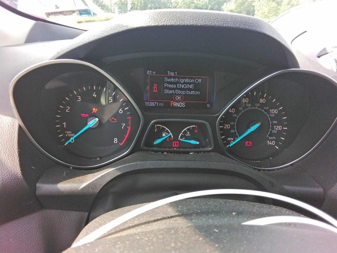 2017 Ford Escape Titanium White vin: 1FMCU9J96HUB99882