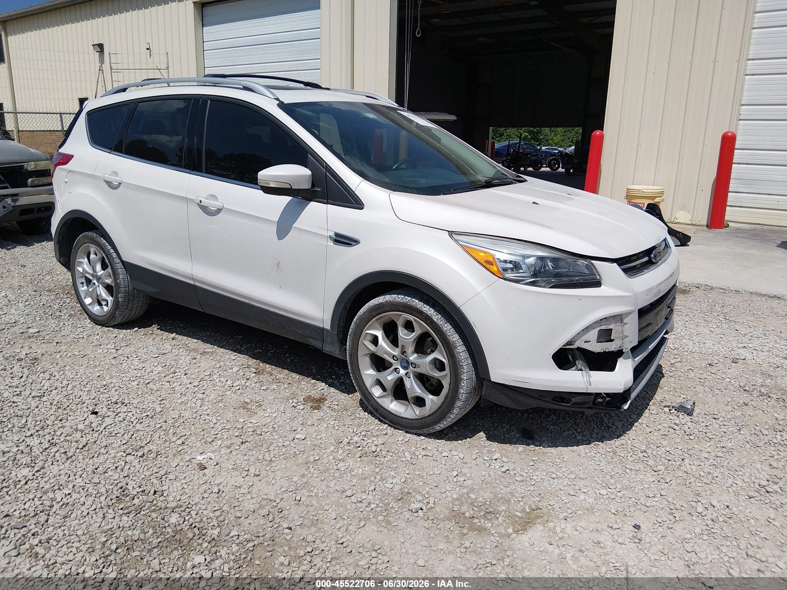 2013 Ford Escape Titanium White vin: 1FMCU9J97DUA98246