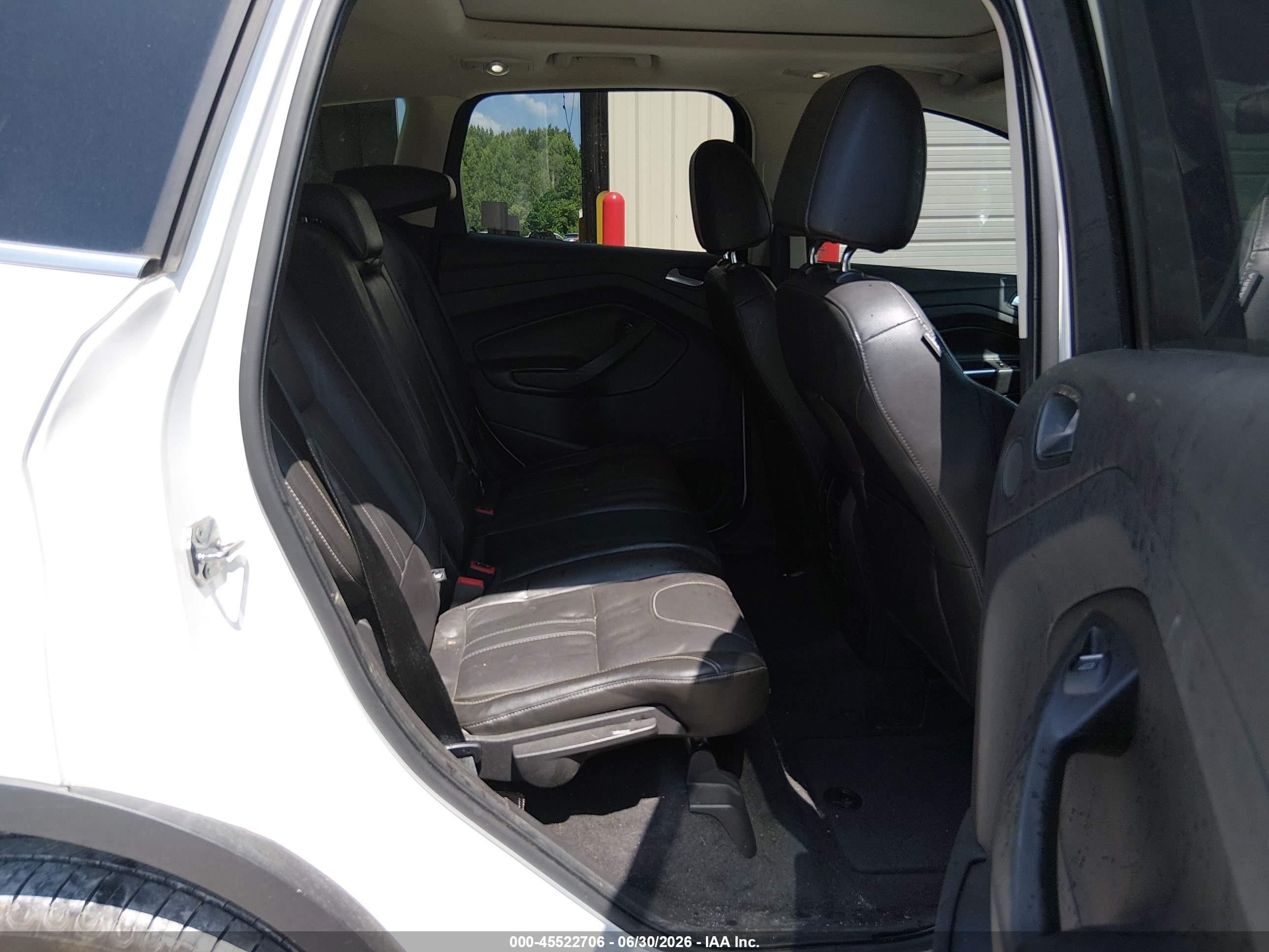 2013 Ford Escape Titanium White vin: 1FMCU9J97DUA98246