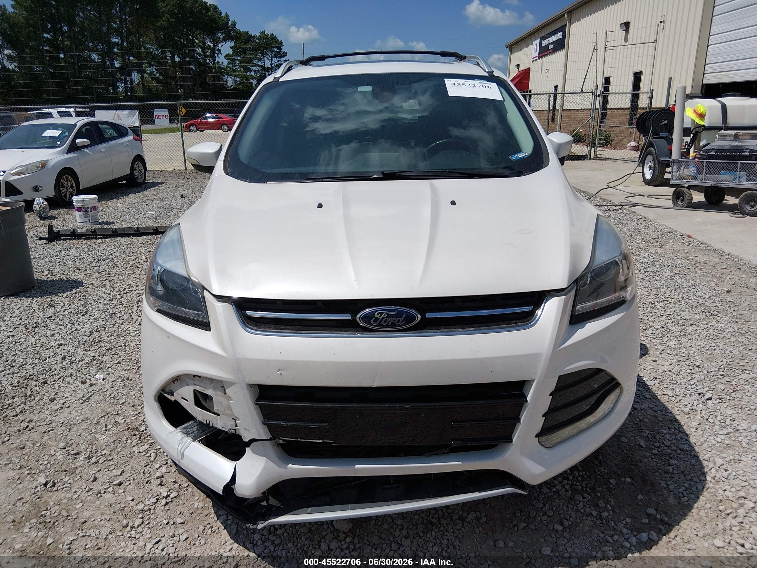 2013 Ford Escape Titanium White vin: 1FMCU9J97DUA98246