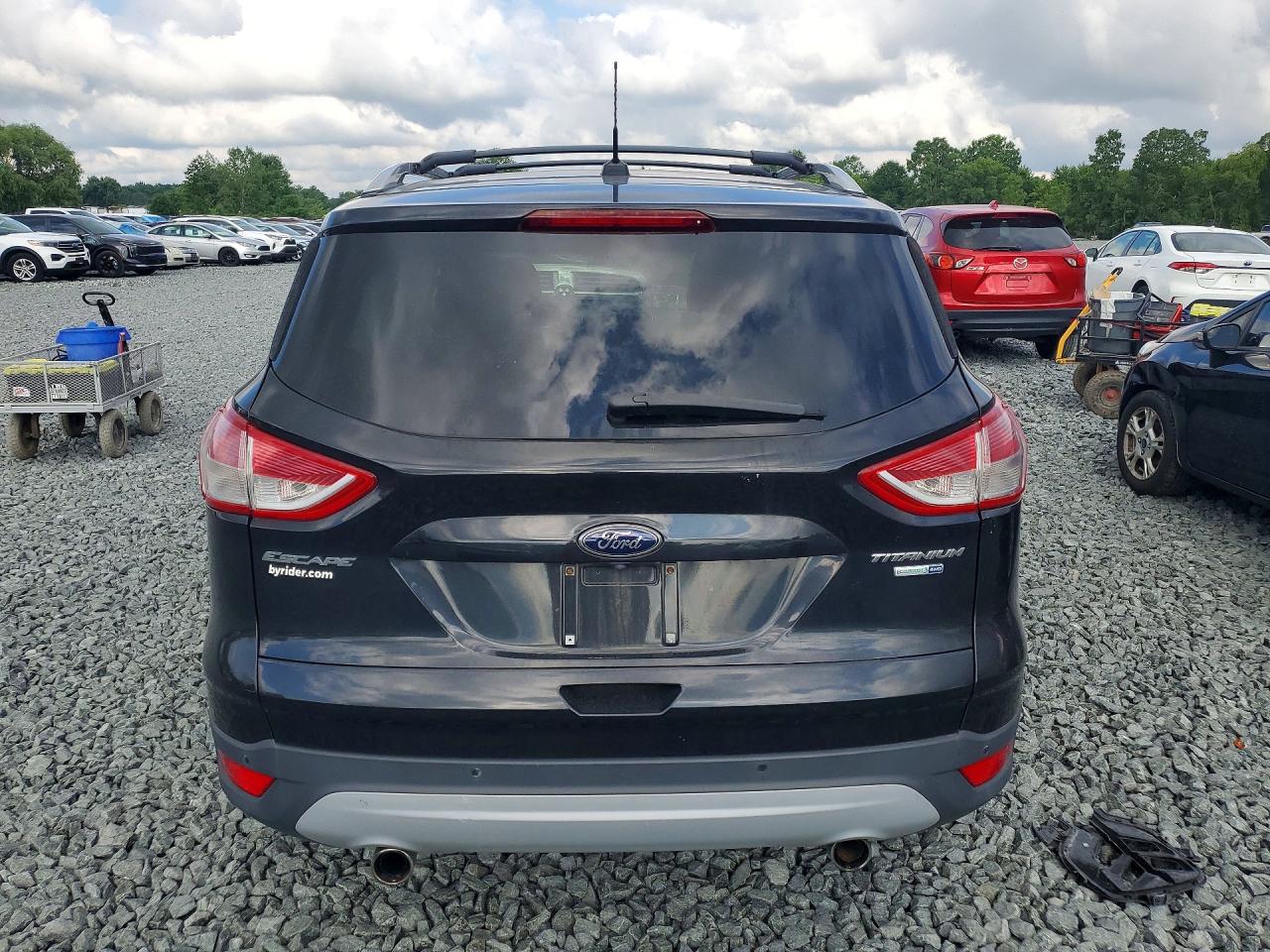 2013 Ford Escape Titanium Black vin: 1FMCU9J97DUC21432