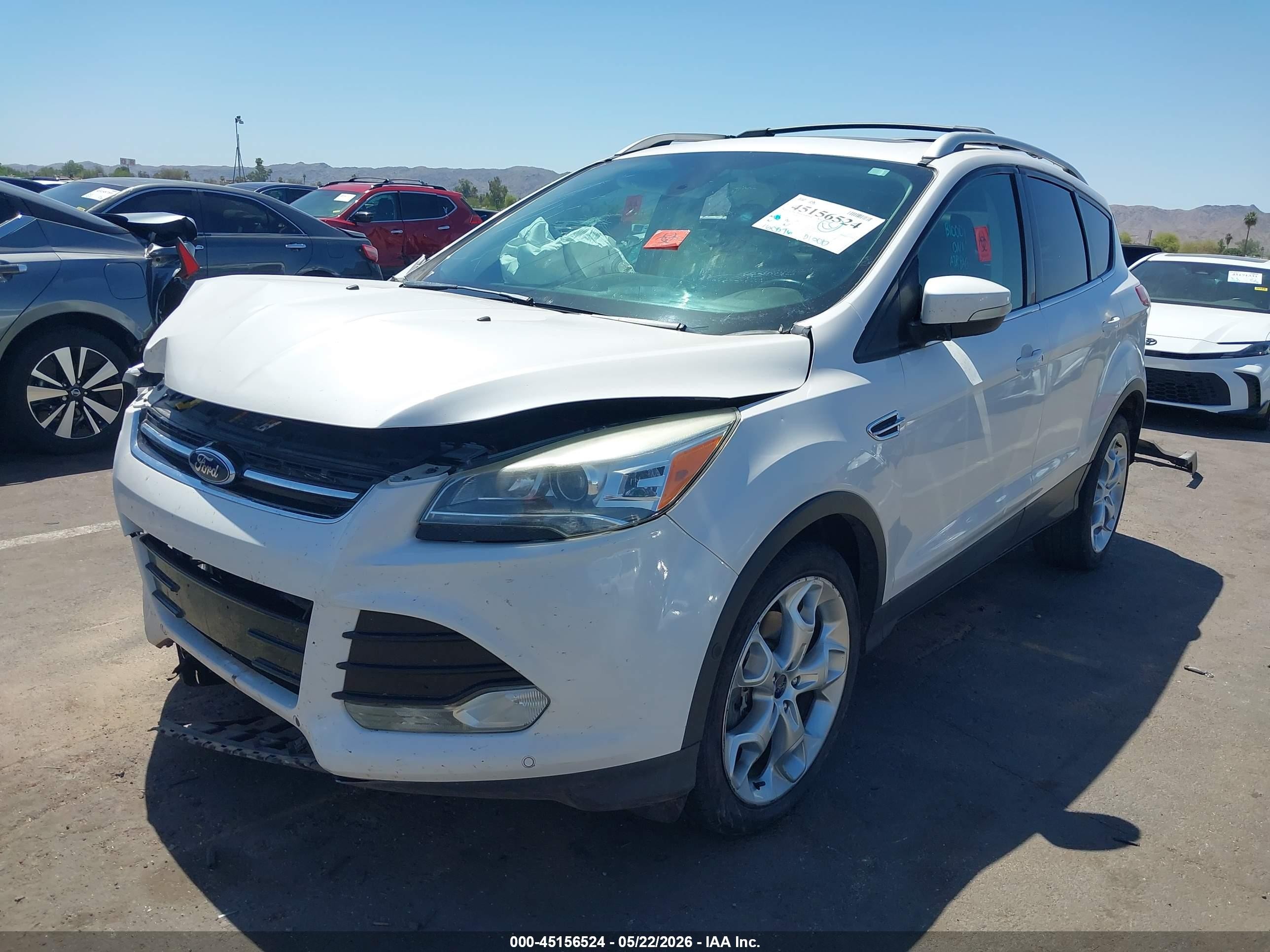 2013 Ford Escape Titanium White vin: 1FMCU9J97DUD70424