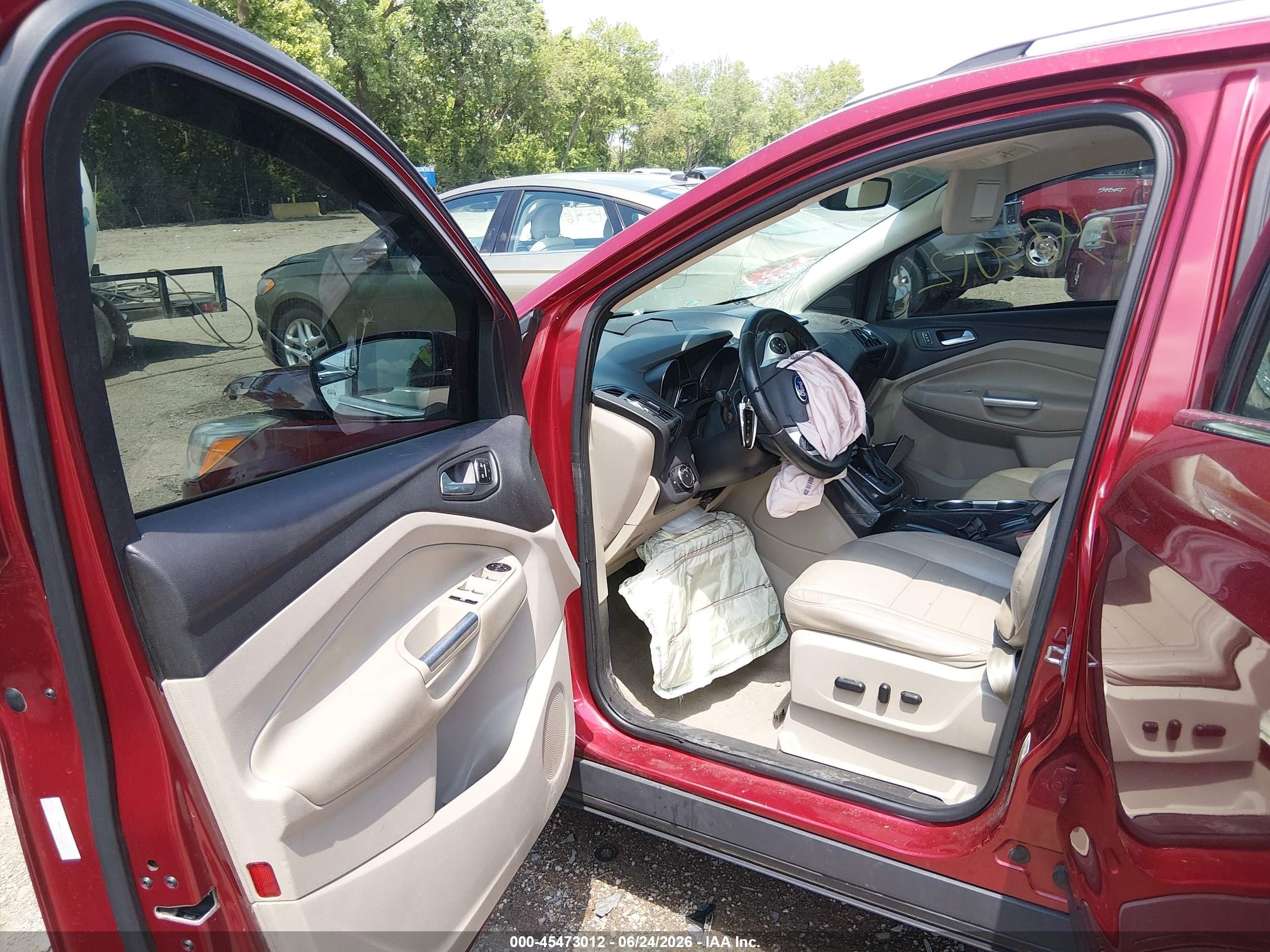 2014 Ford Escape Titanium Красный vin: 1FMCU9J97EUA75549
