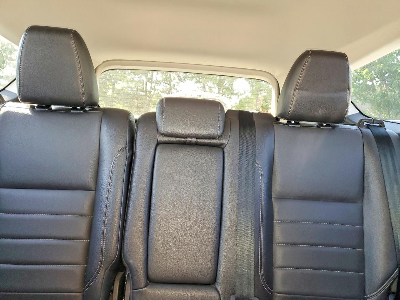 2014 Ford Escape Titanium Silver vin: 1FMCU9J97EUB75263