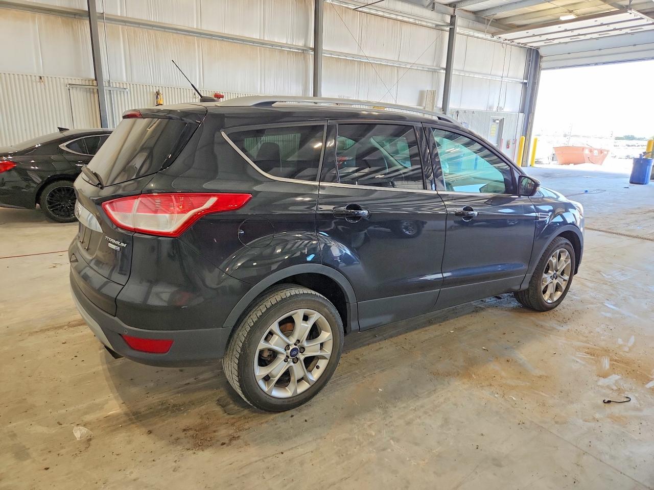 2014 Ford Escape Titanium Черный vin: 1FMCU9J97EUC21478