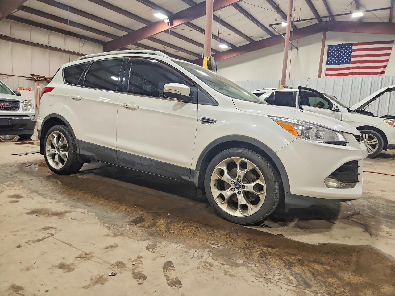 2014 Ford Escape Titanium Белый vin: 1FMCU9J97EUD35500