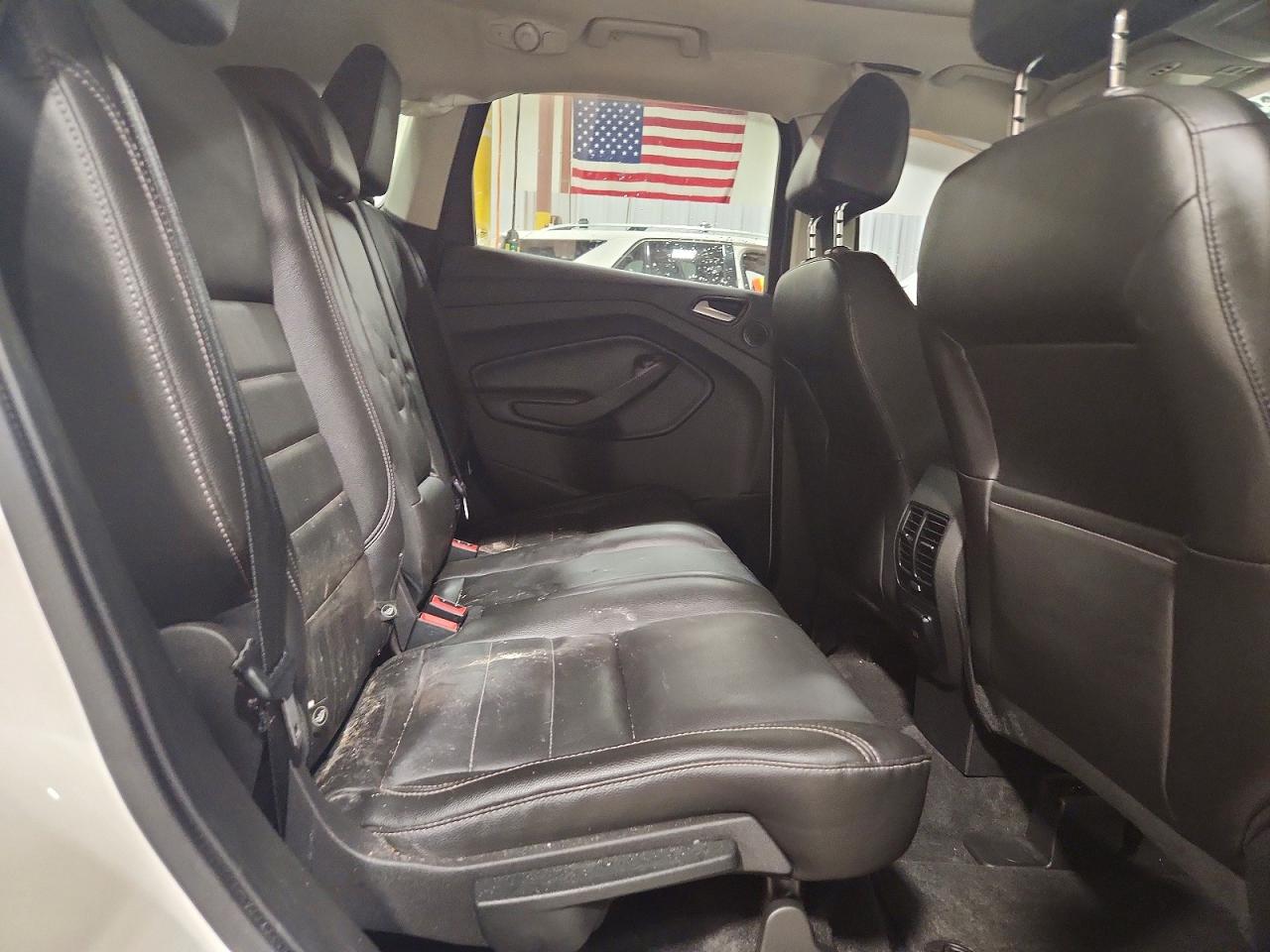 2014 Ford Escape Titanium Белый vin: 1FMCU9J97EUD35500