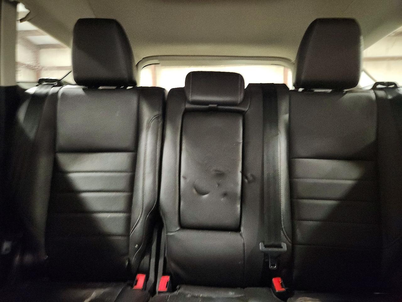 2014 Ford Escape Titanium White vin: 1FMCU9J97EUD35500