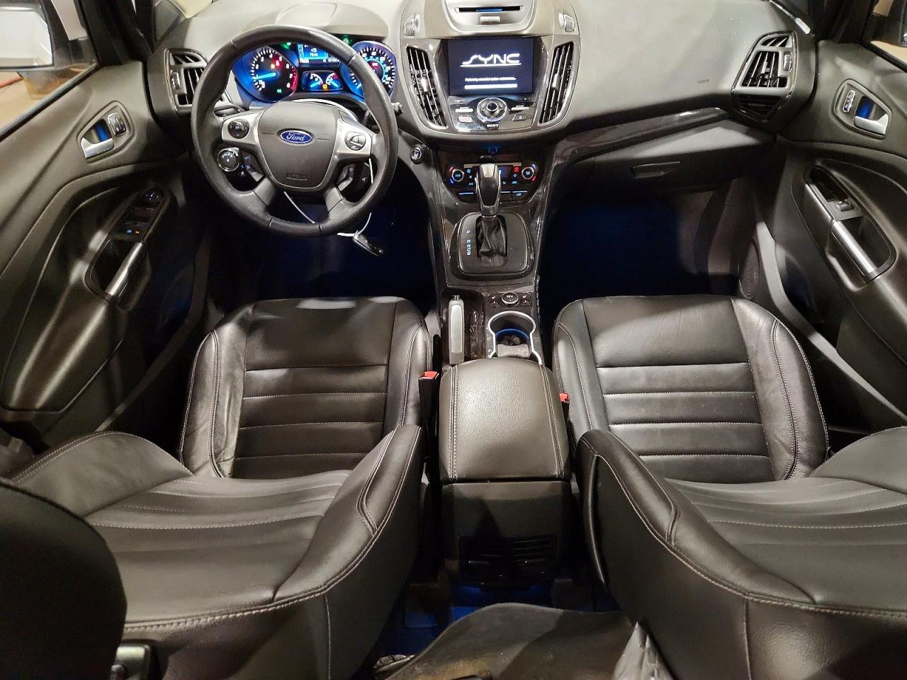 2014 Ford Escape Titanium White vin: 1FMCU9J97EUD35500