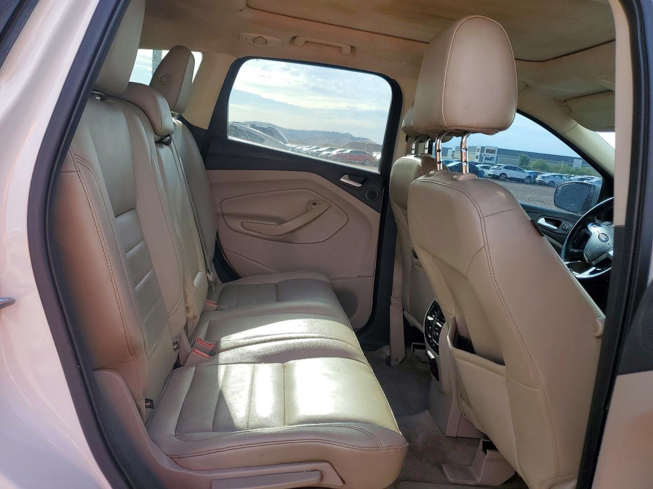 2014 Ford Escape Titanium White vin: 1FMCU9J97EUD62681