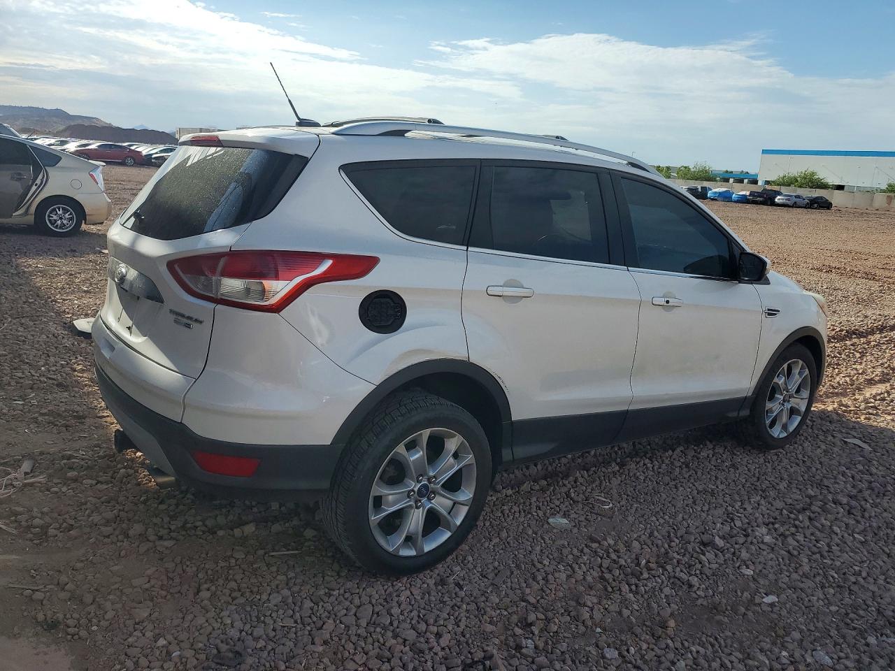 2014 Ford Escape Titanium White vin: 1FMCU9J97EUD62681