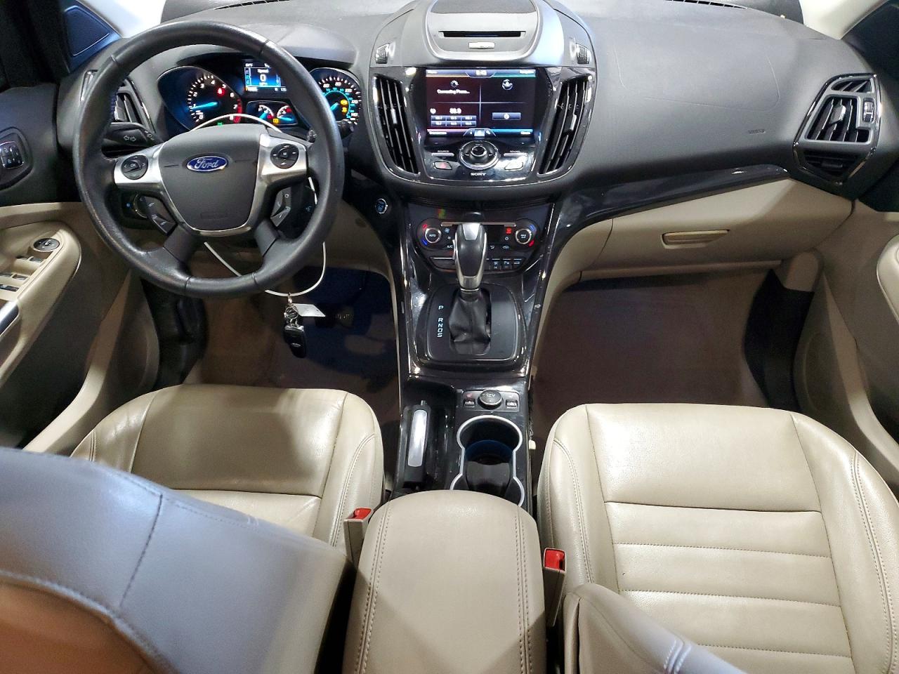 2014 Ford Escape Titanium Red vin: 1FMCU9J97EUD87564