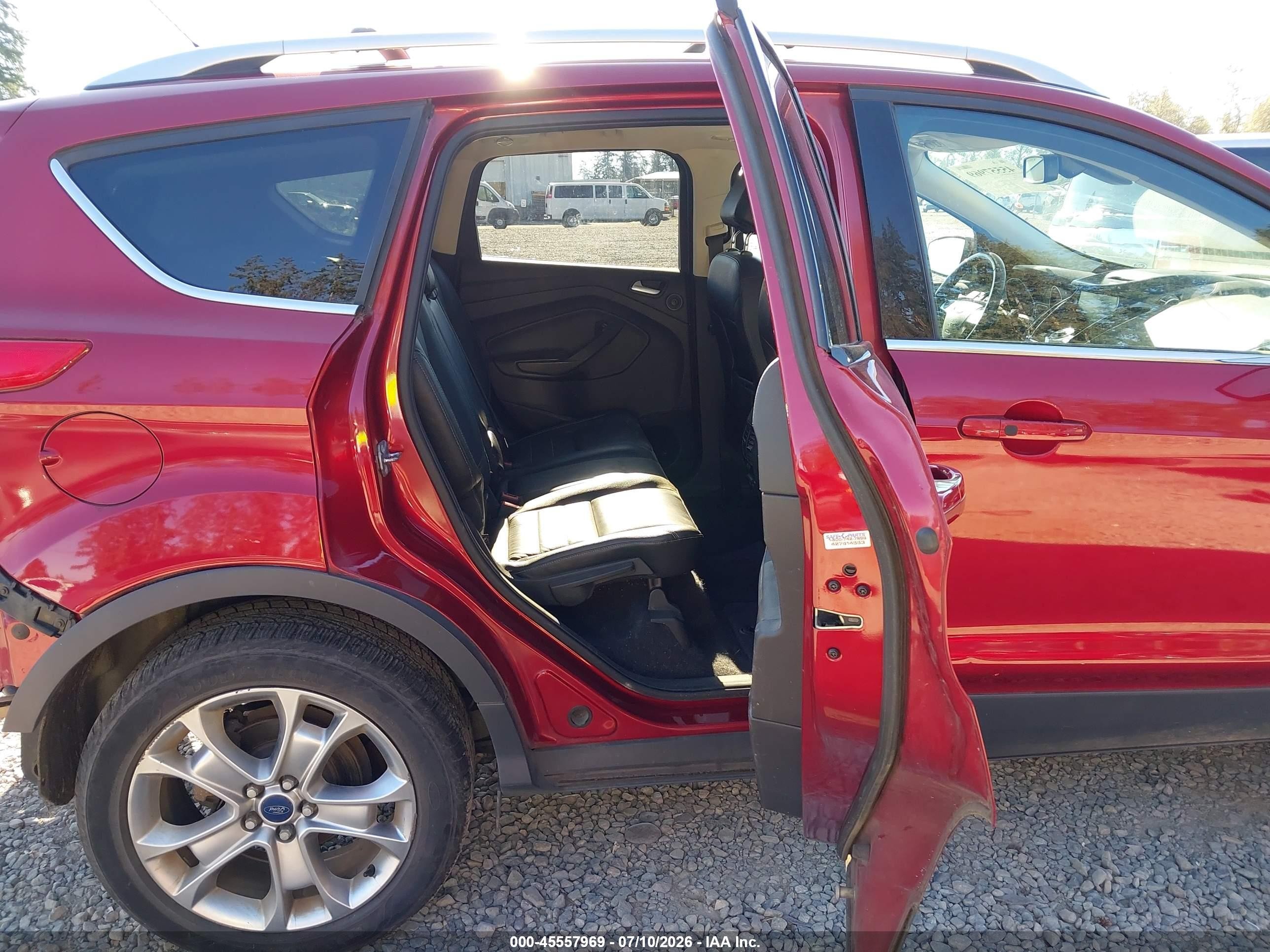 2014 Ford Escape Titanium Red vin: 1FMCU9J97EUE27707