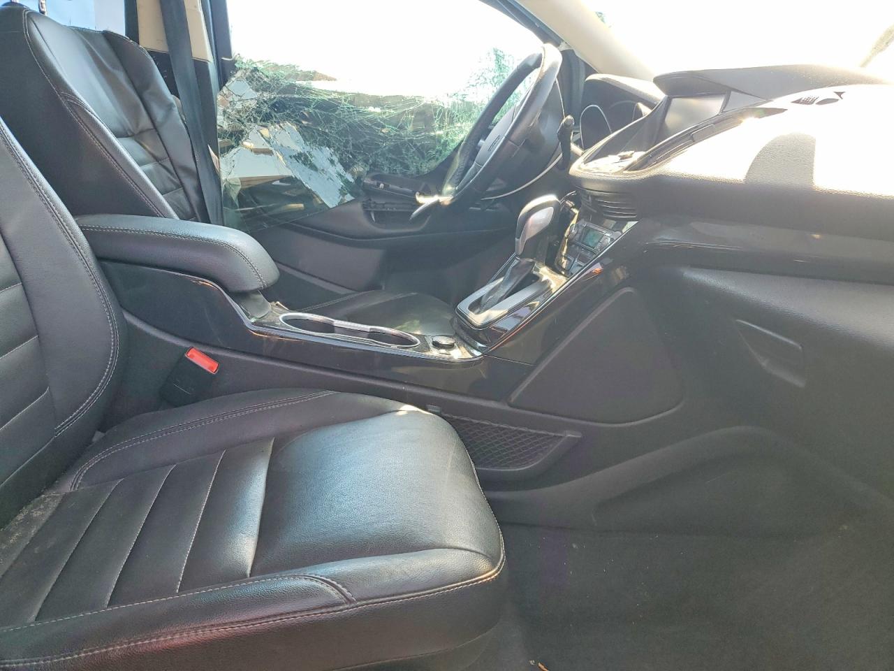 2015 Ford Escape Titanium Black vin: 1FMCU9J97FUB22600