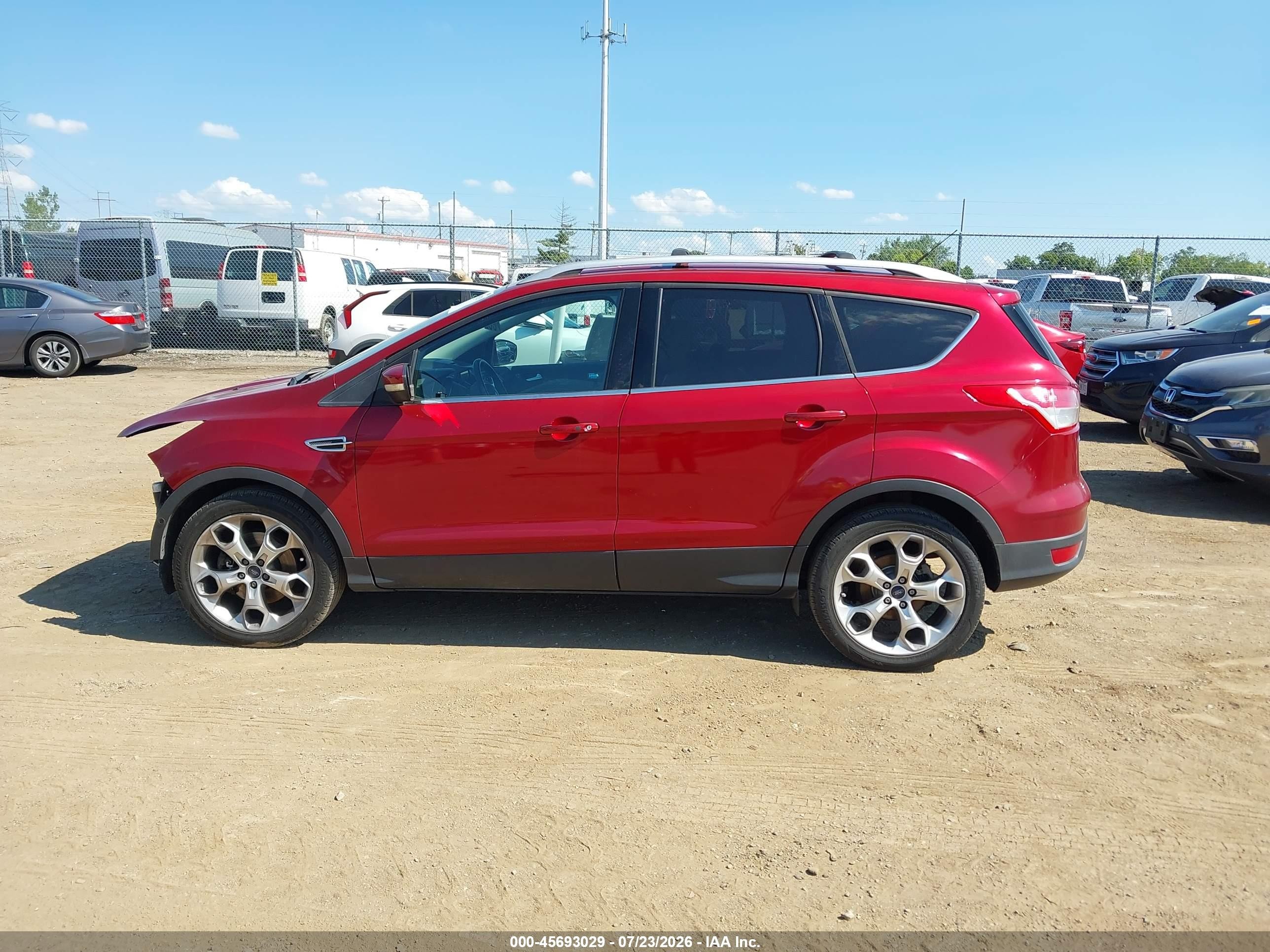 2015 Ford Escape Titanium Бордовый vin: 1FMCU9J97FUB59243