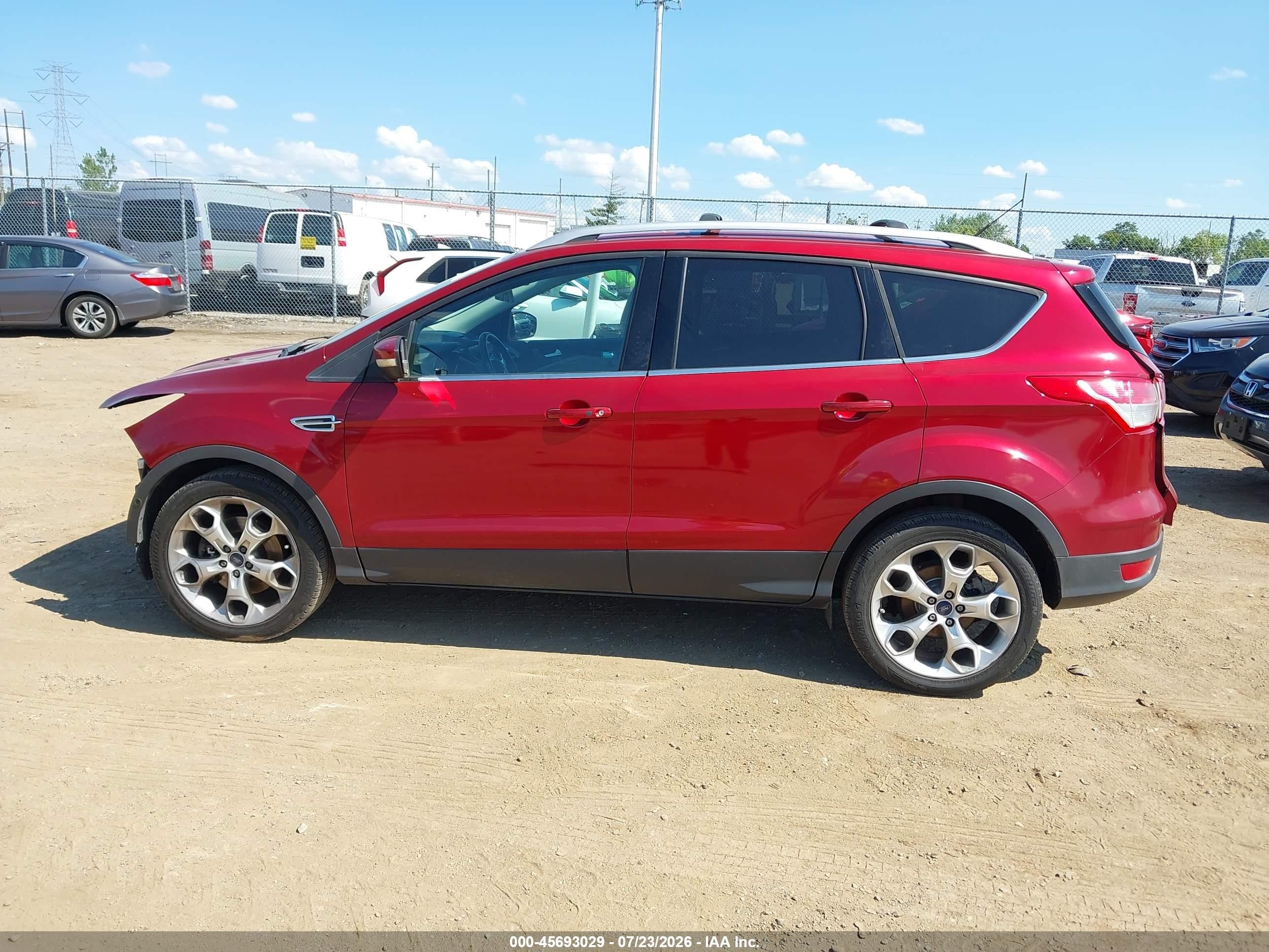 2015 Ford Escape Titanium Бордовый vin: 1FMCU9J97FUB59243