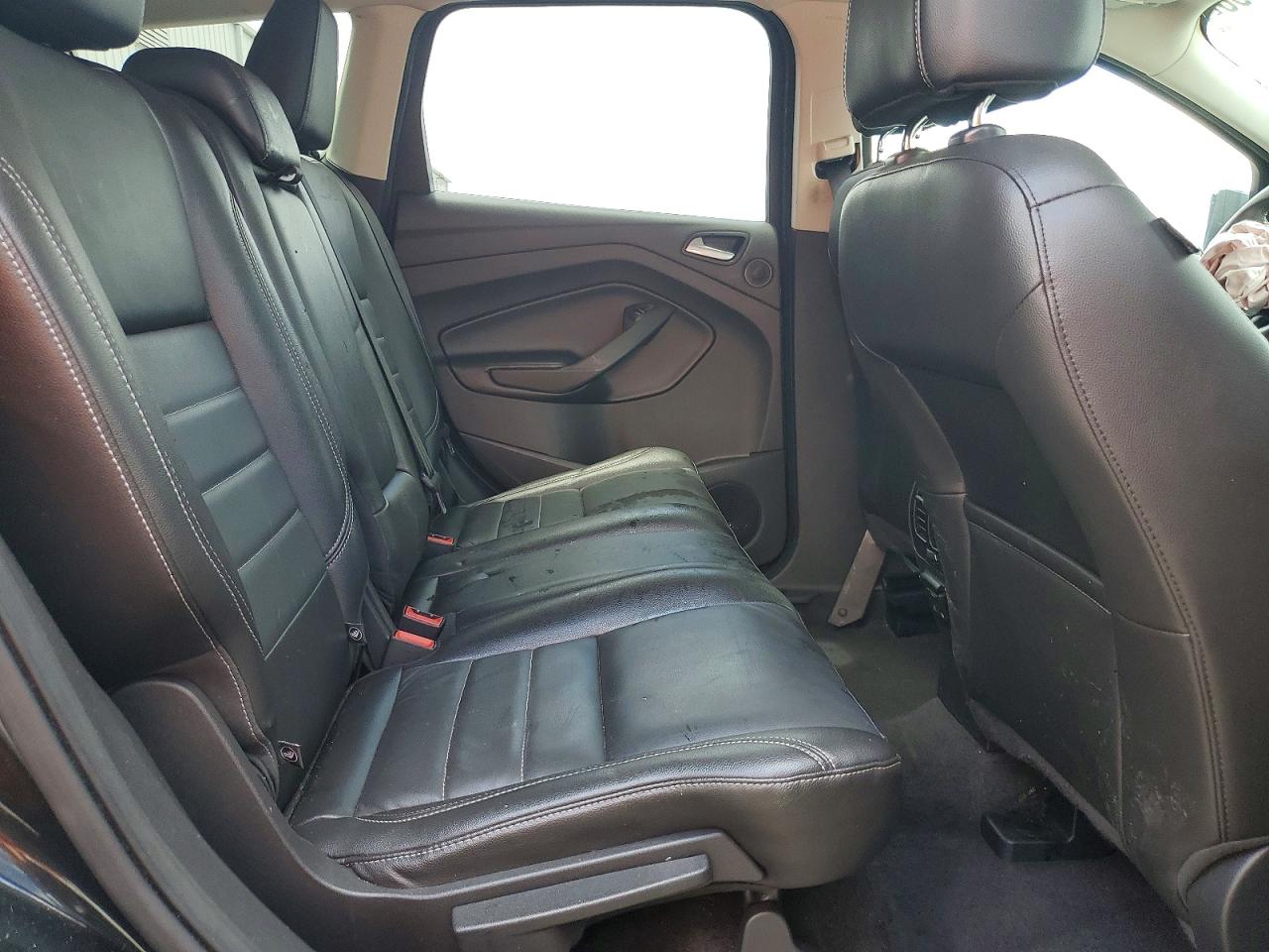 2015 Ford Escape Titanium Черный vin: 1FMCU9J97FUB97944