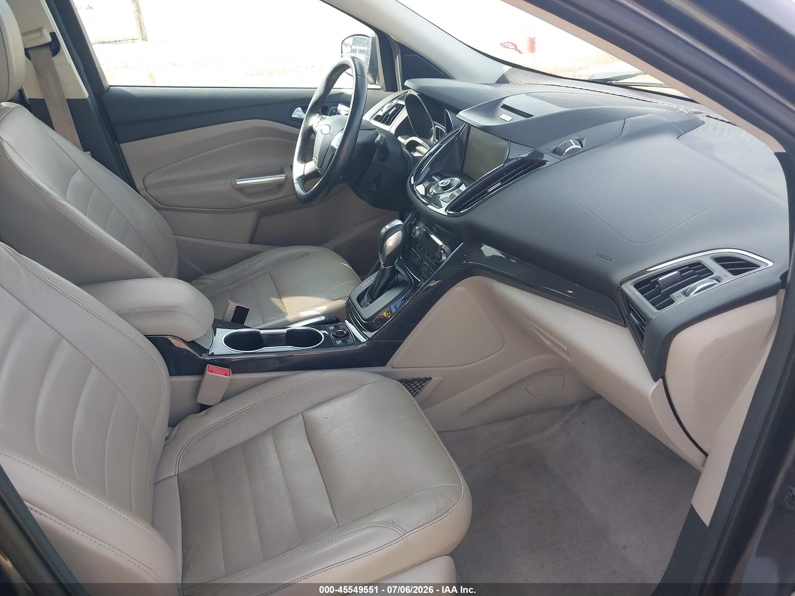 2015 Ford Escape Titanium Серый vin: 1FMCU9J97FUC29291