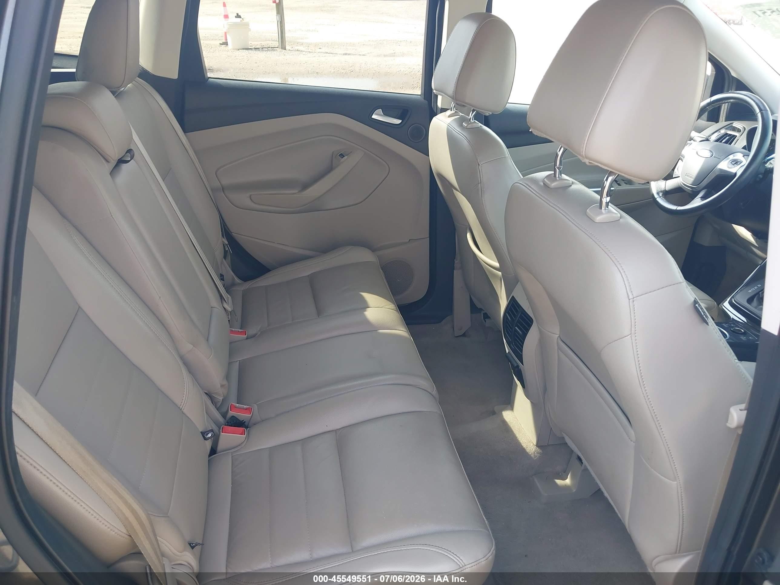 2015 Ford Escape Titanium Серый vin: 1FMCU9J97FUC29291